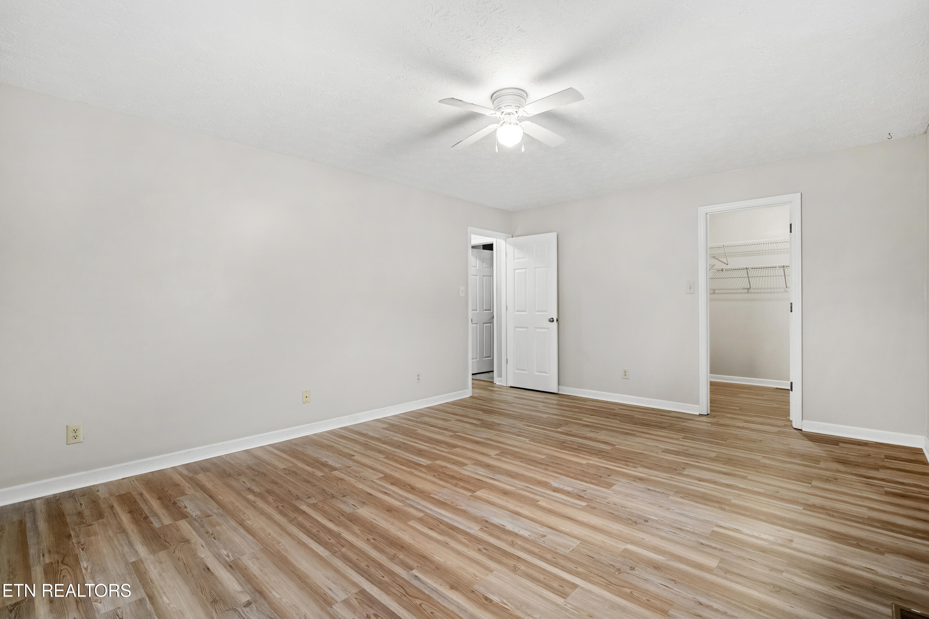 2517 Cedar Lane Knoxville TN 37918