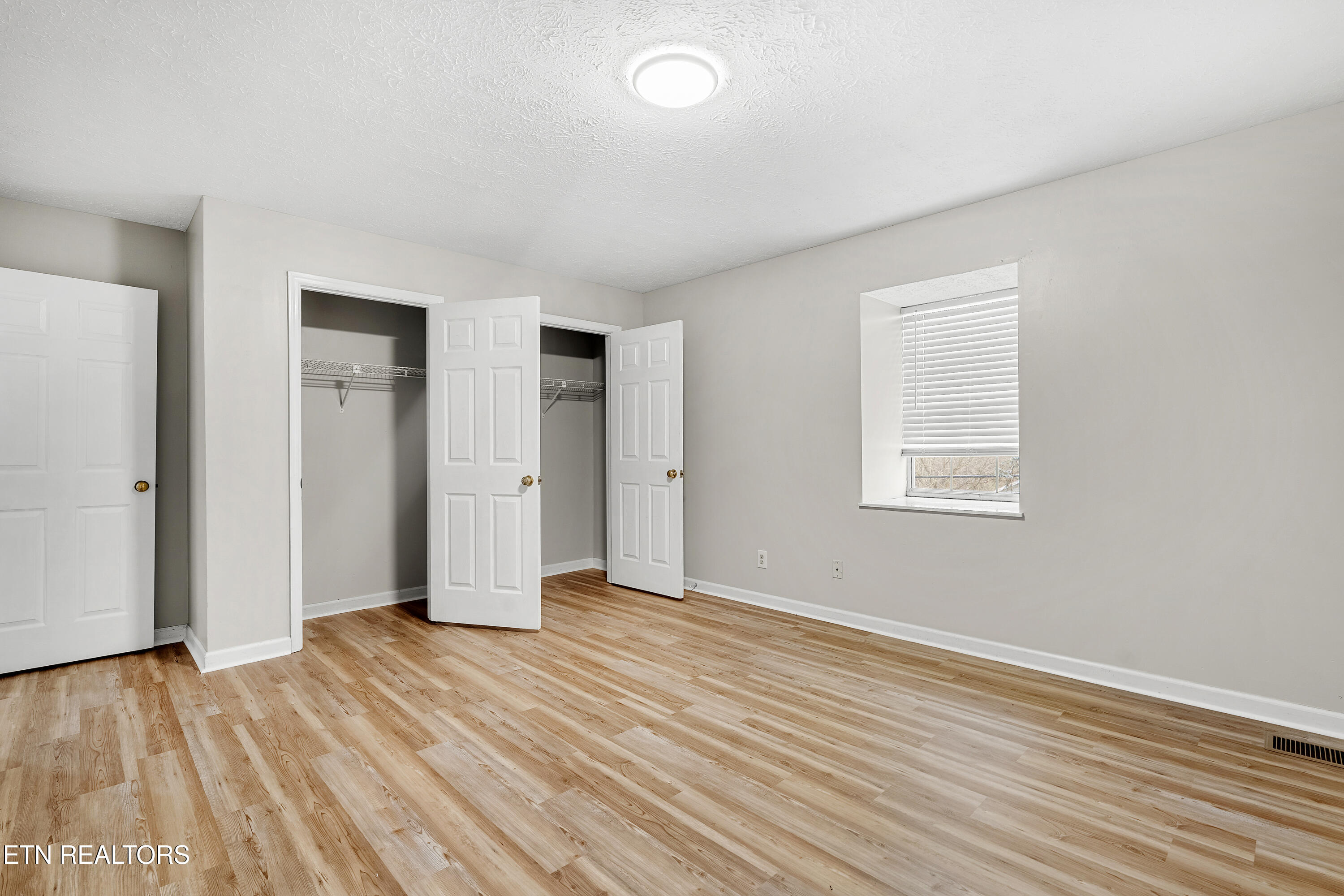 2517 Cedar Lane Knoxville TN 37918