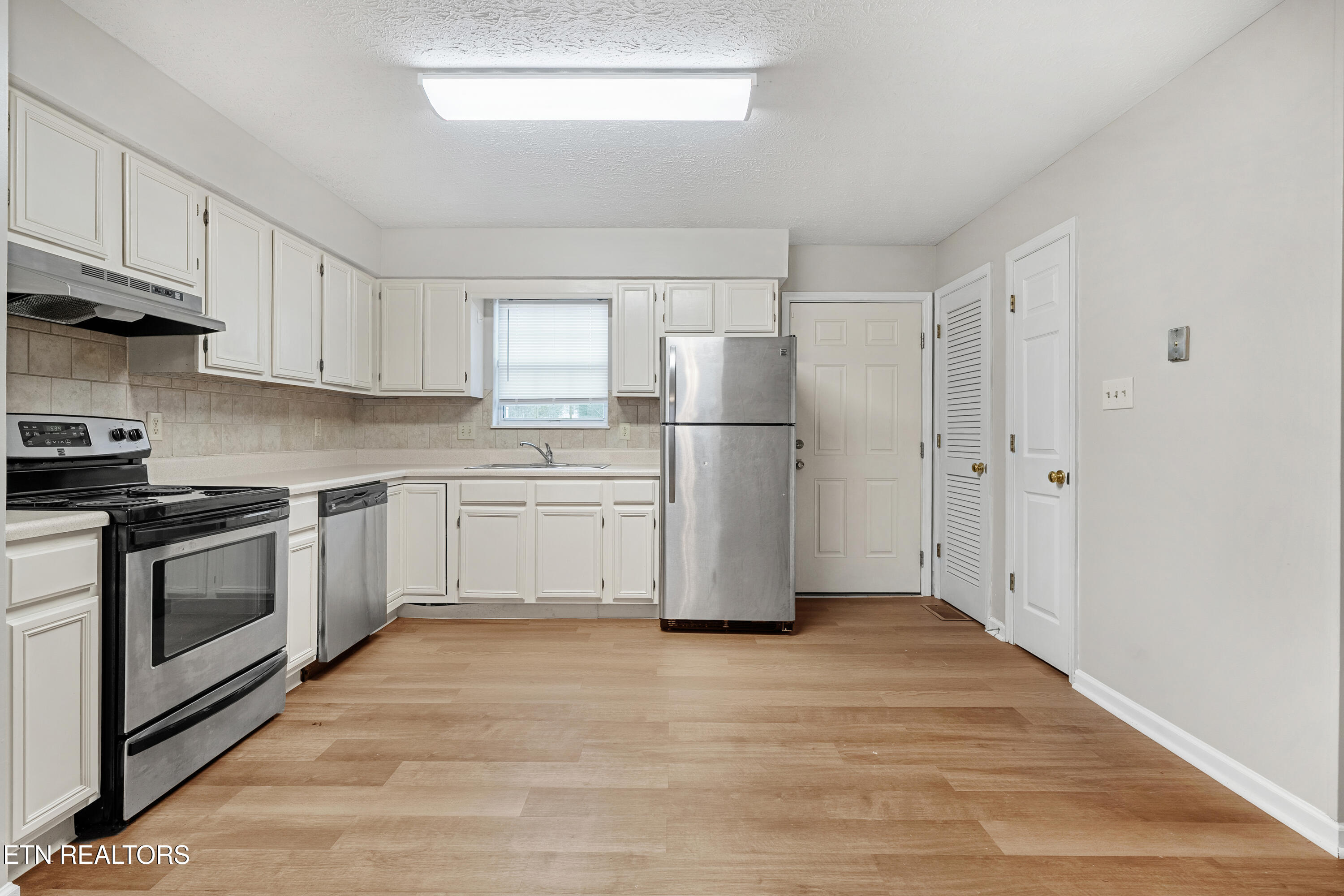 2517 Cedar Lane Knoxville TN 37918