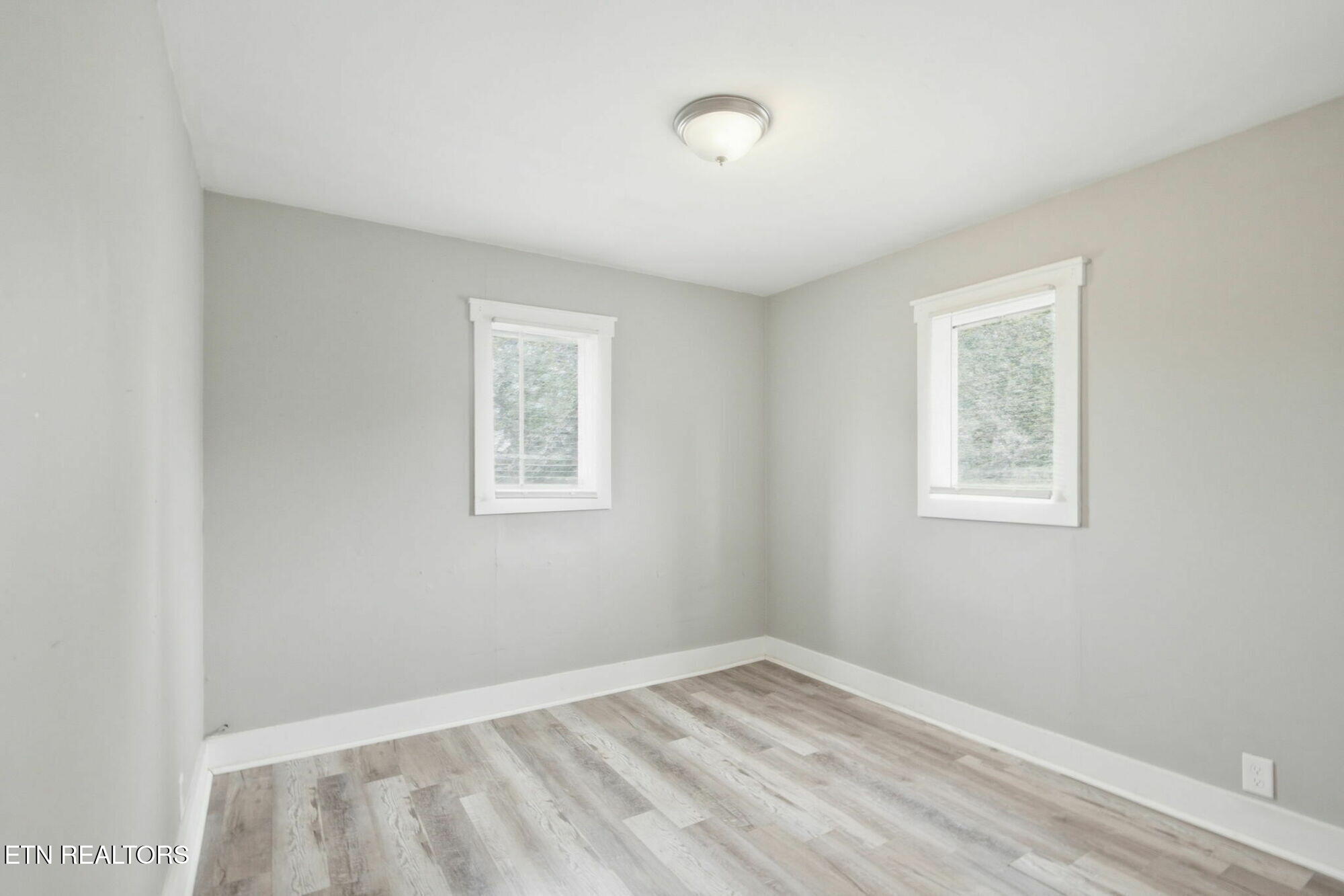 206 Ferry Street Loudon TN 37774