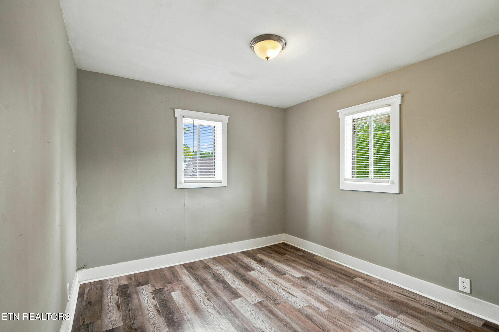 206 Ferry Street Loudon TN 37774