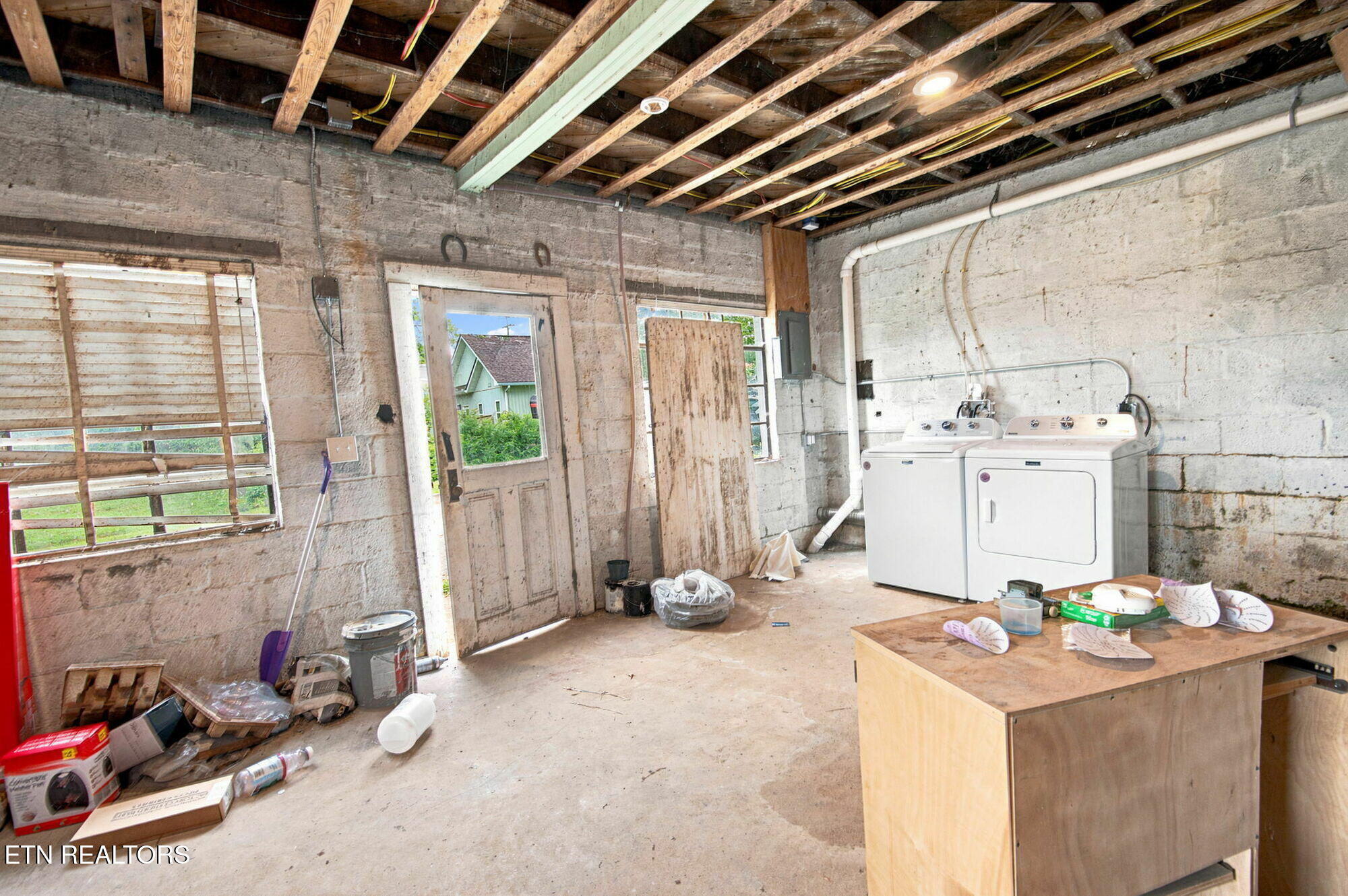 206 Ferry Street Loudon TN 37774