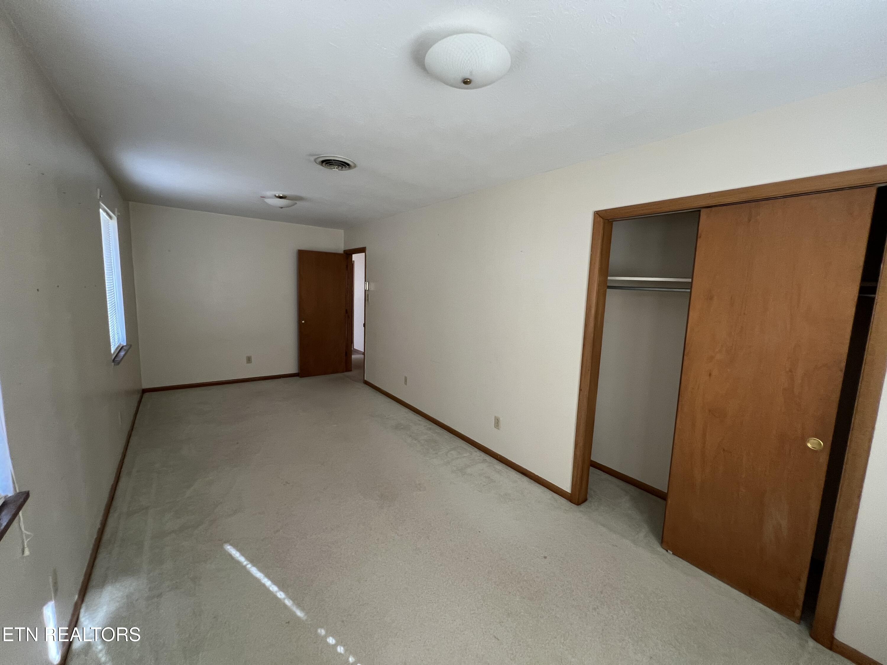 978 Camp Street Wartburg TN 37887