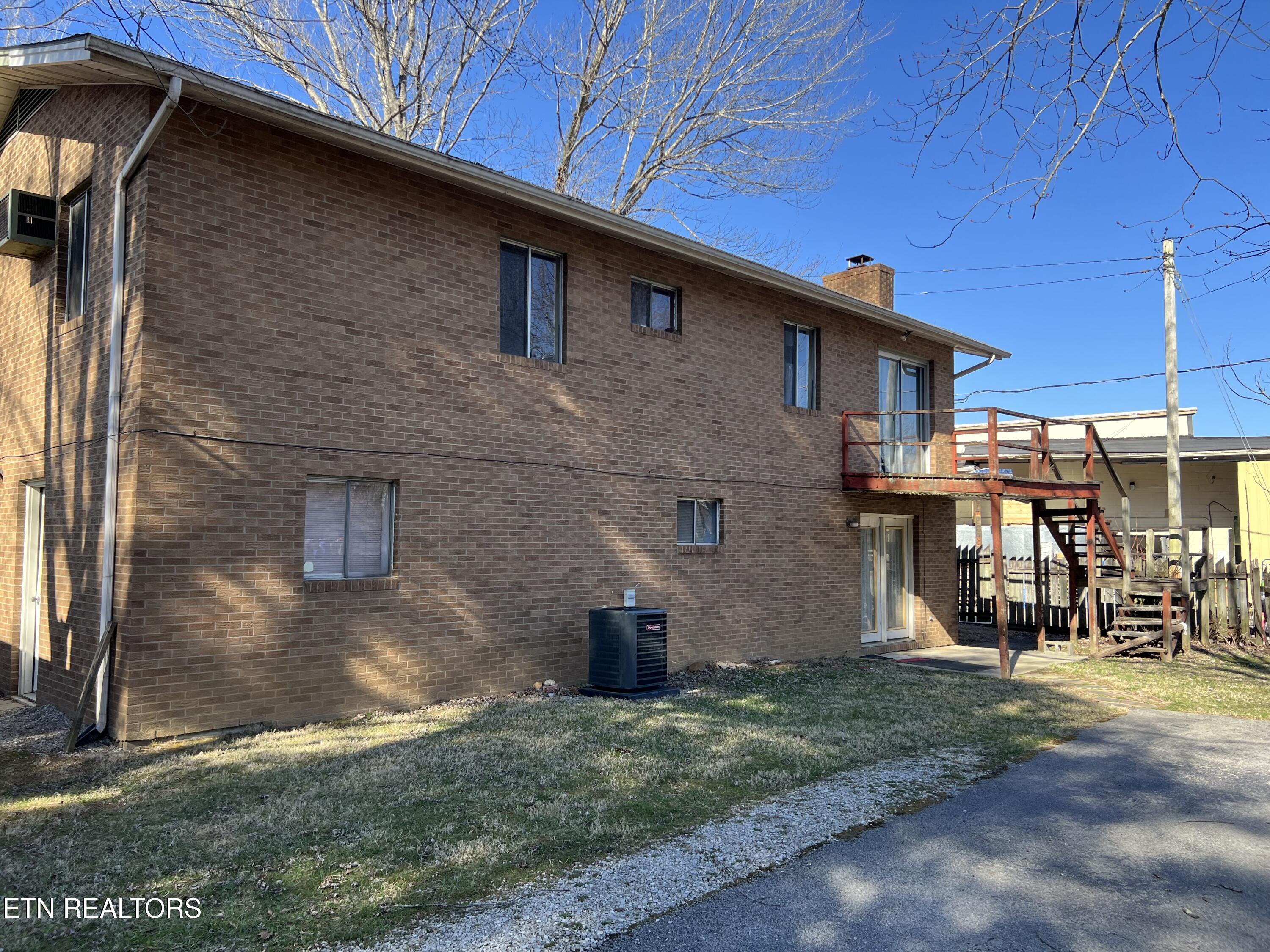 978 Camp Street Wartburg TN 37887