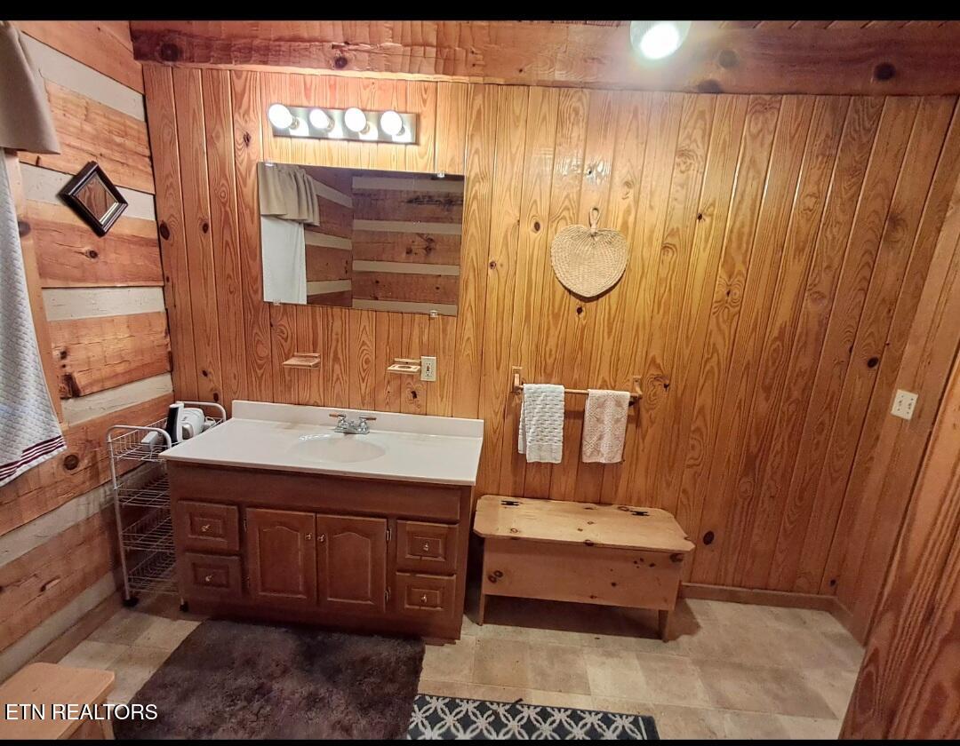 2741-2743 Cosby Highway Cosby TN 37722