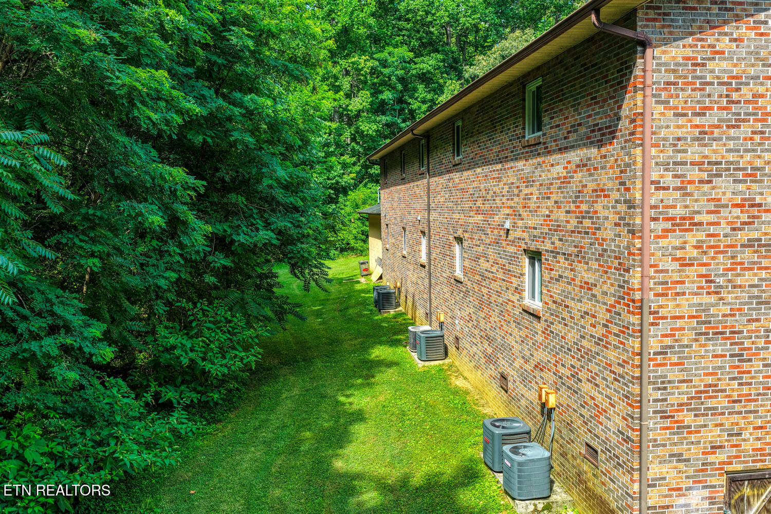 2810&2812 Daybreak Way Strawberry Plains TN 37871