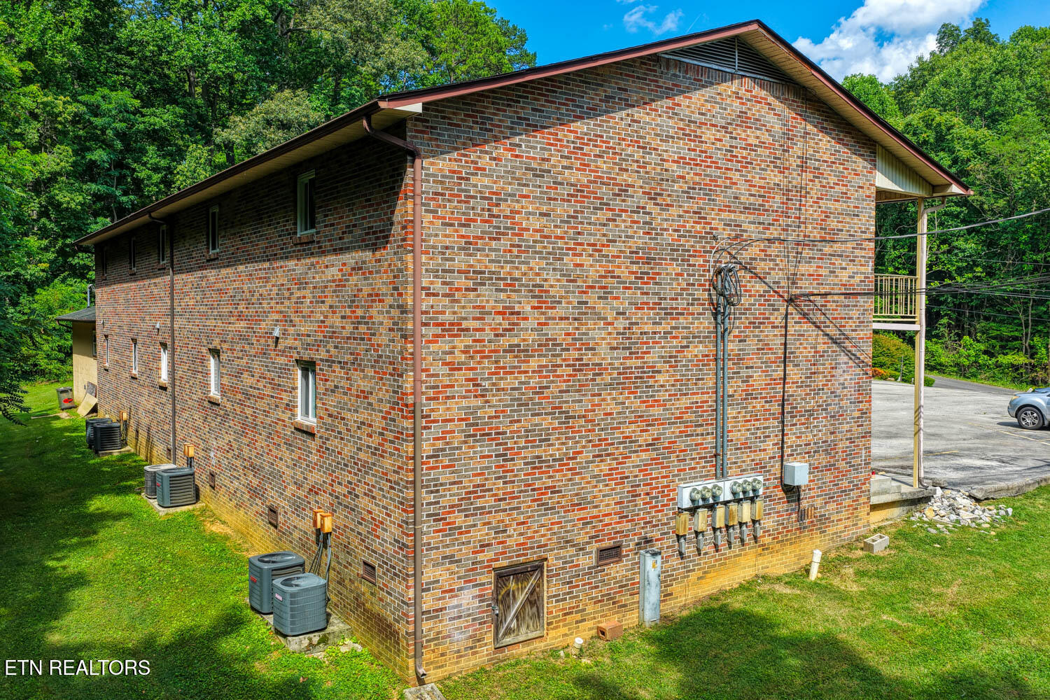 2810&2812 Daybreak Way Strawberry Plains TN 37871