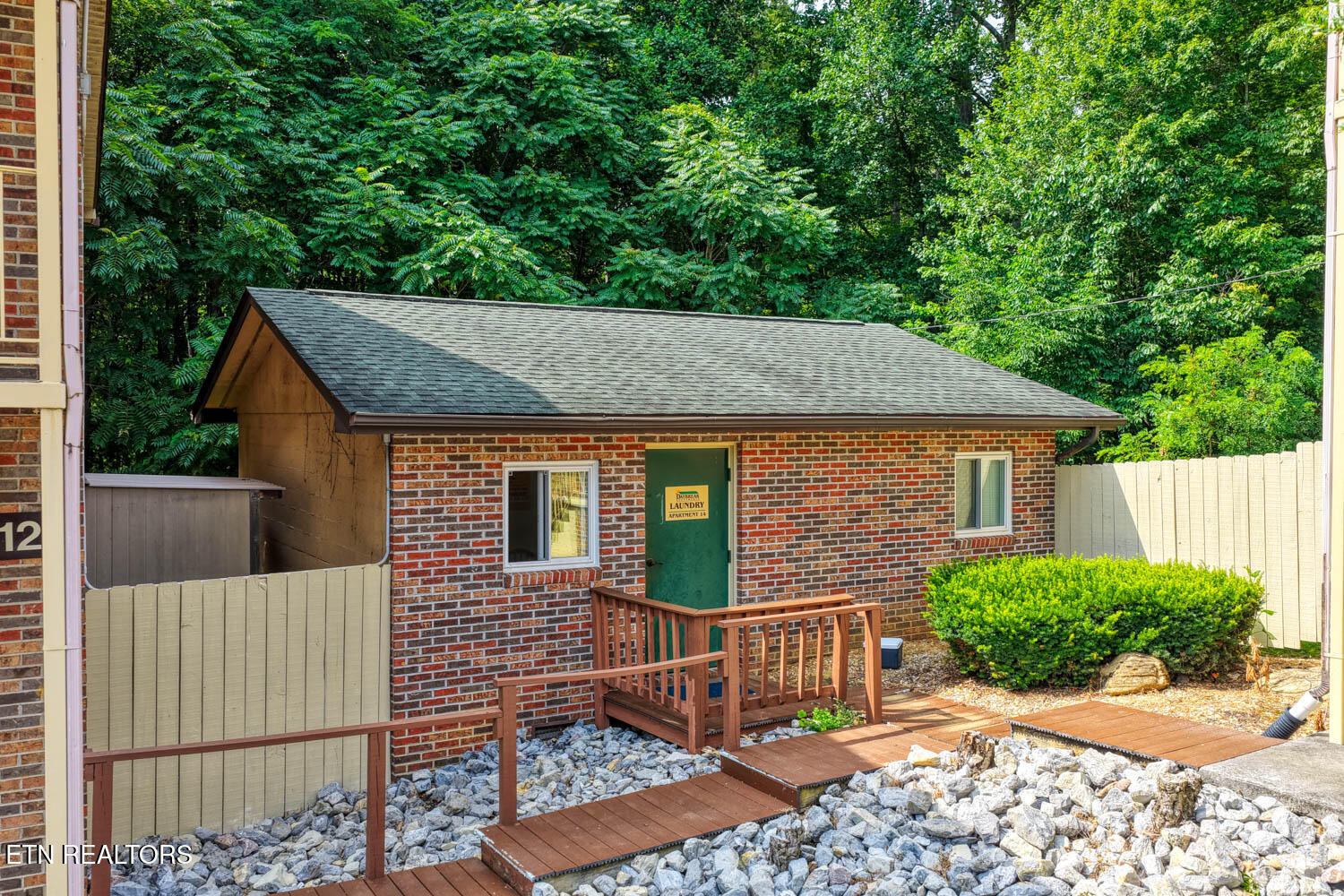 2810&2812 Daybreak Way Strawberry Plains TN 37871