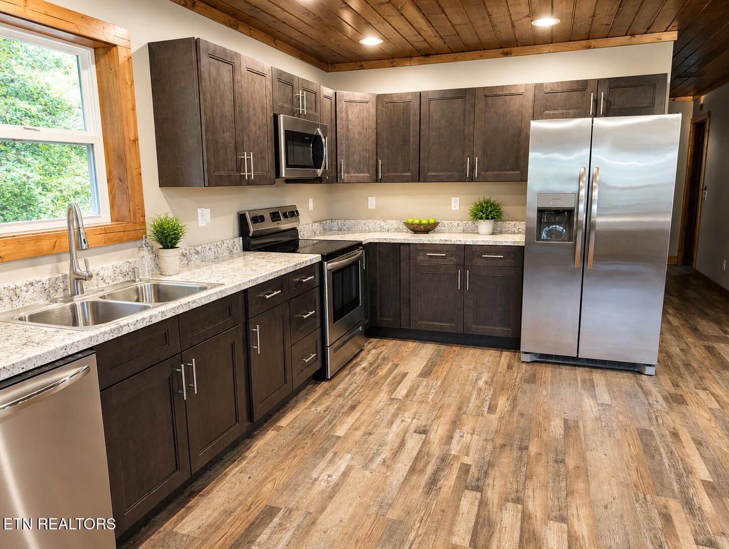 2912 Kettle Creek Way Sevierville TN 37876
