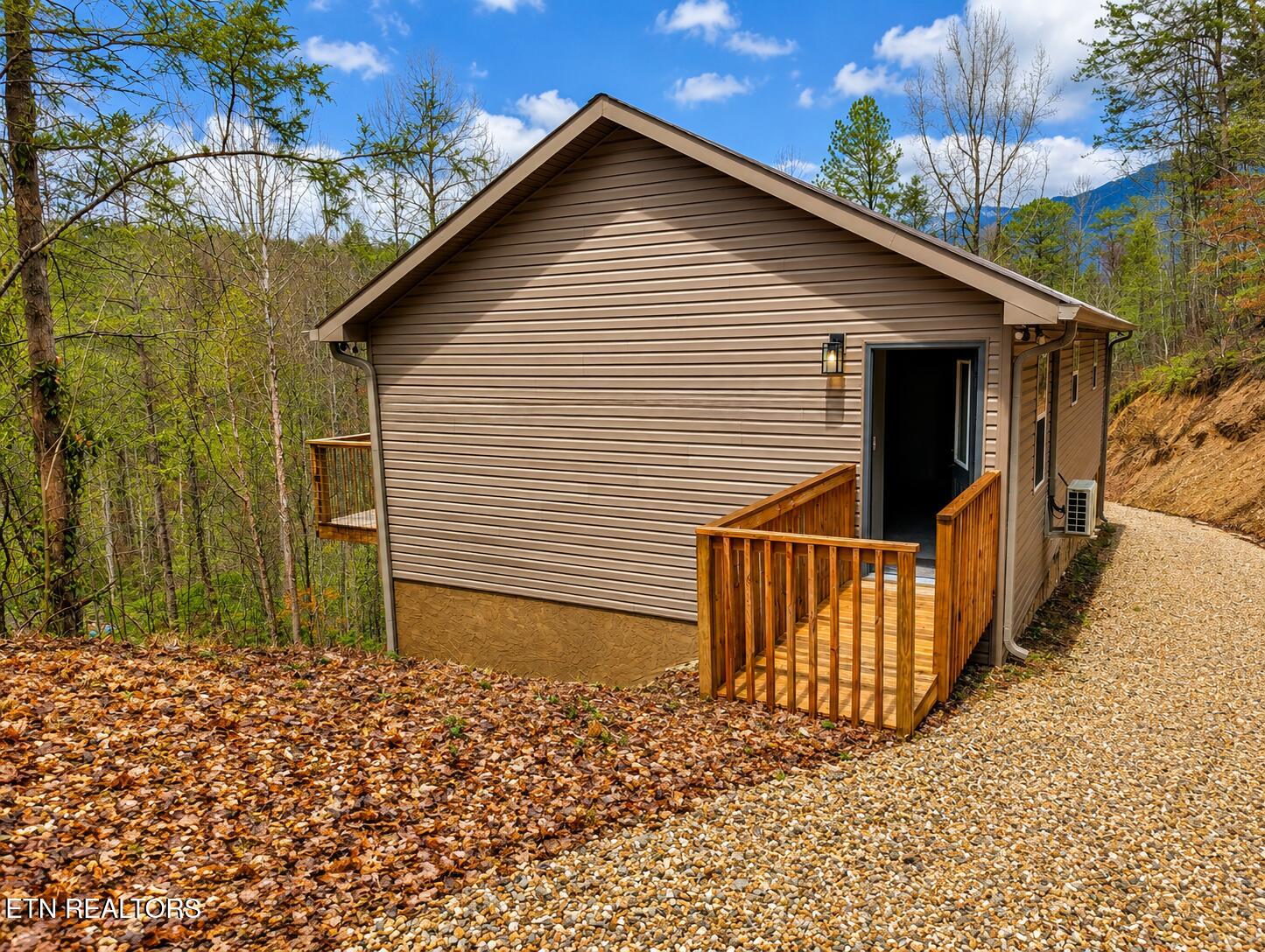 2912 Kettle Creek Way Sevierville TN 37876