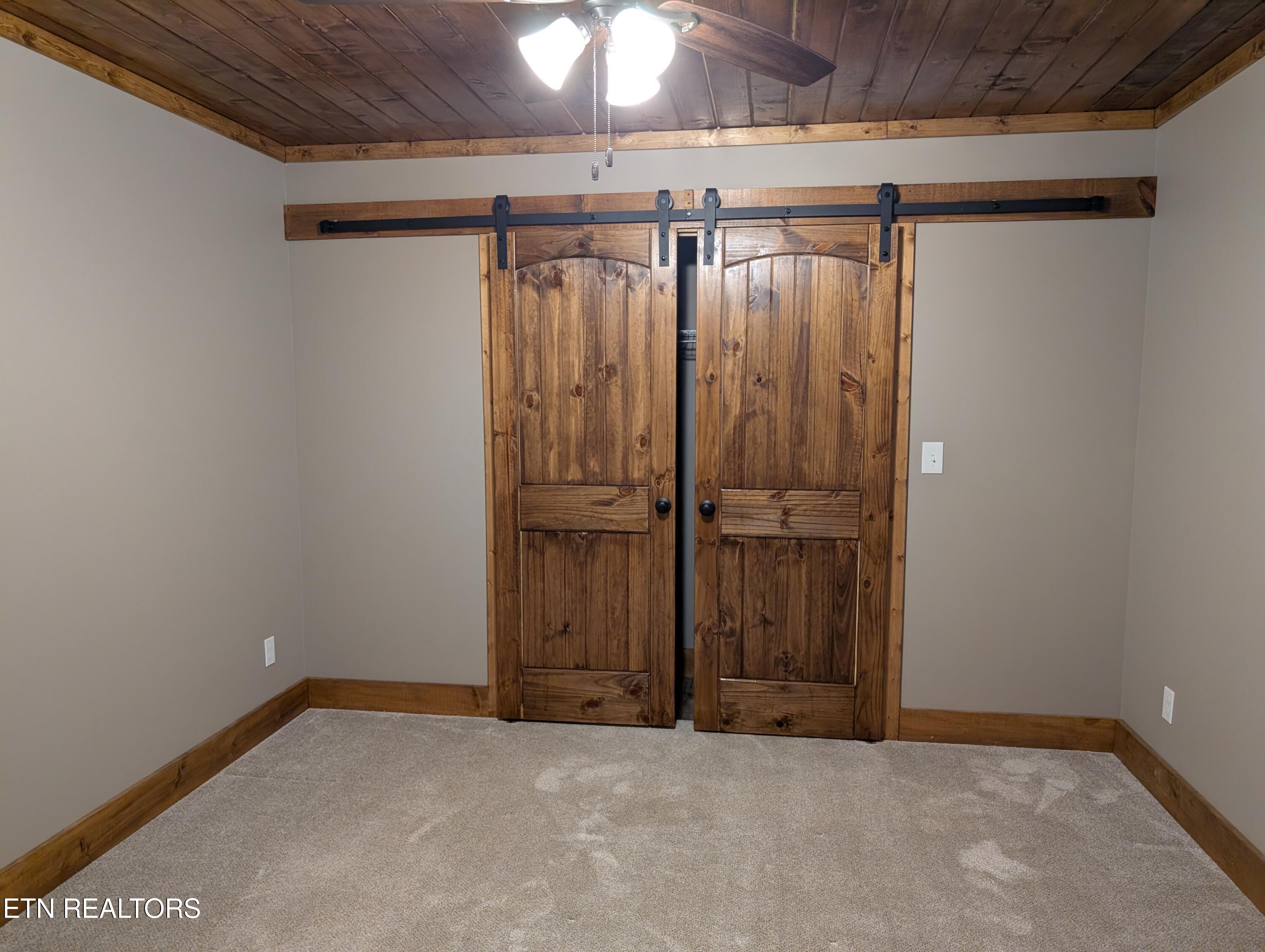 2912 Kettle Creek Way Sevierville TN 37876