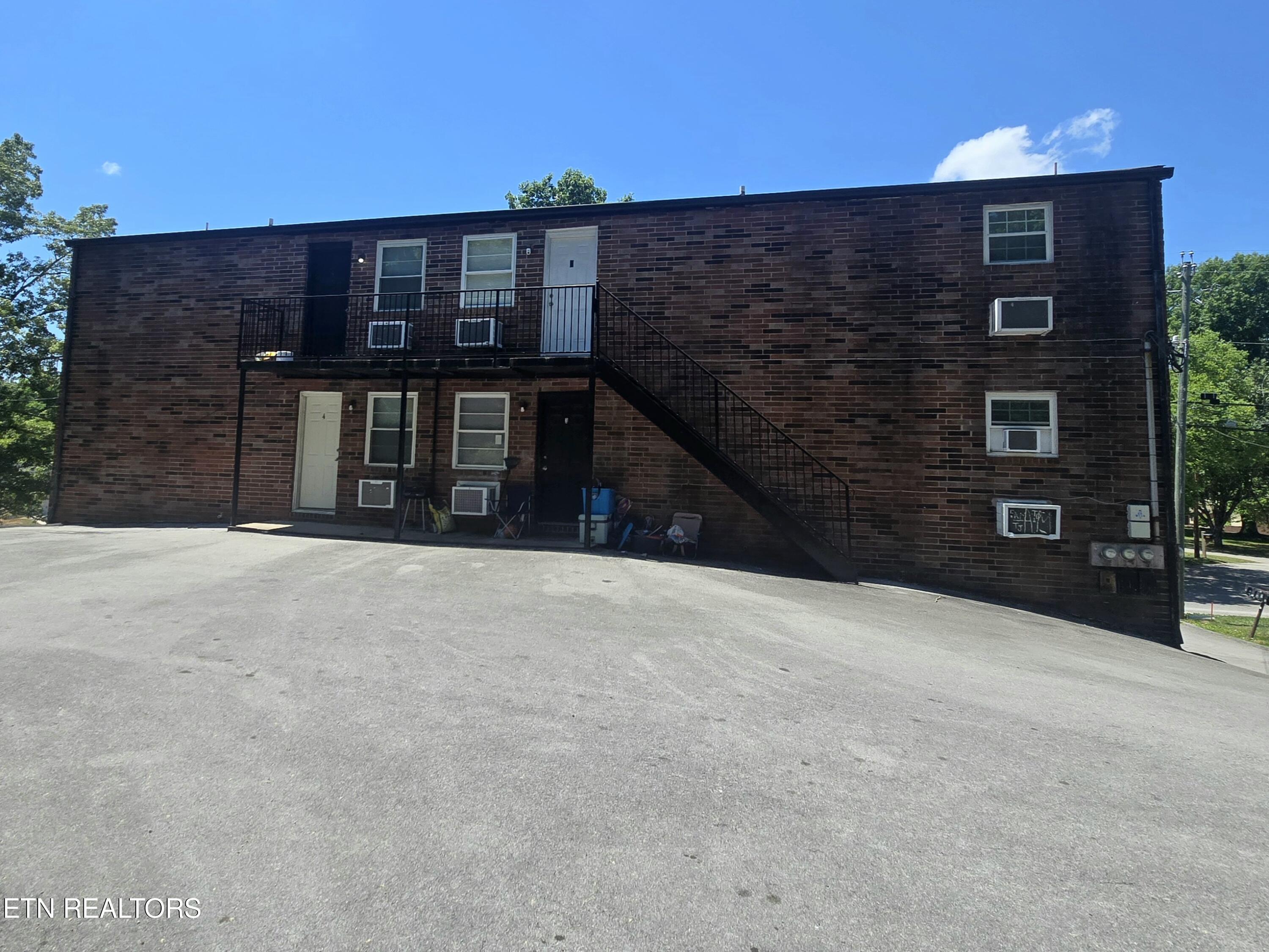 410 Dry Gap Pike Knoxville TN 37912