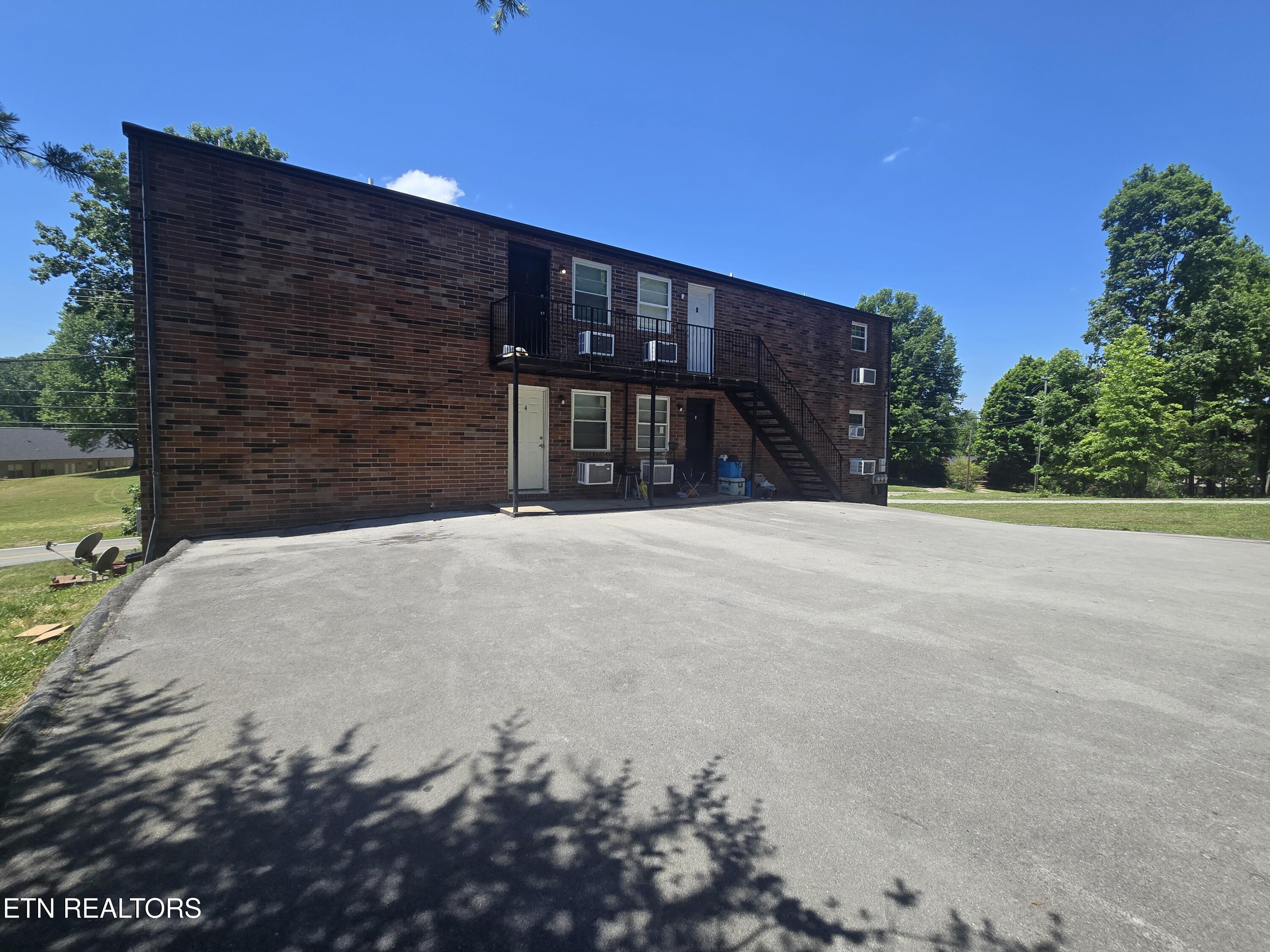 410 Dry Gap Pike Knoxville TN 37912