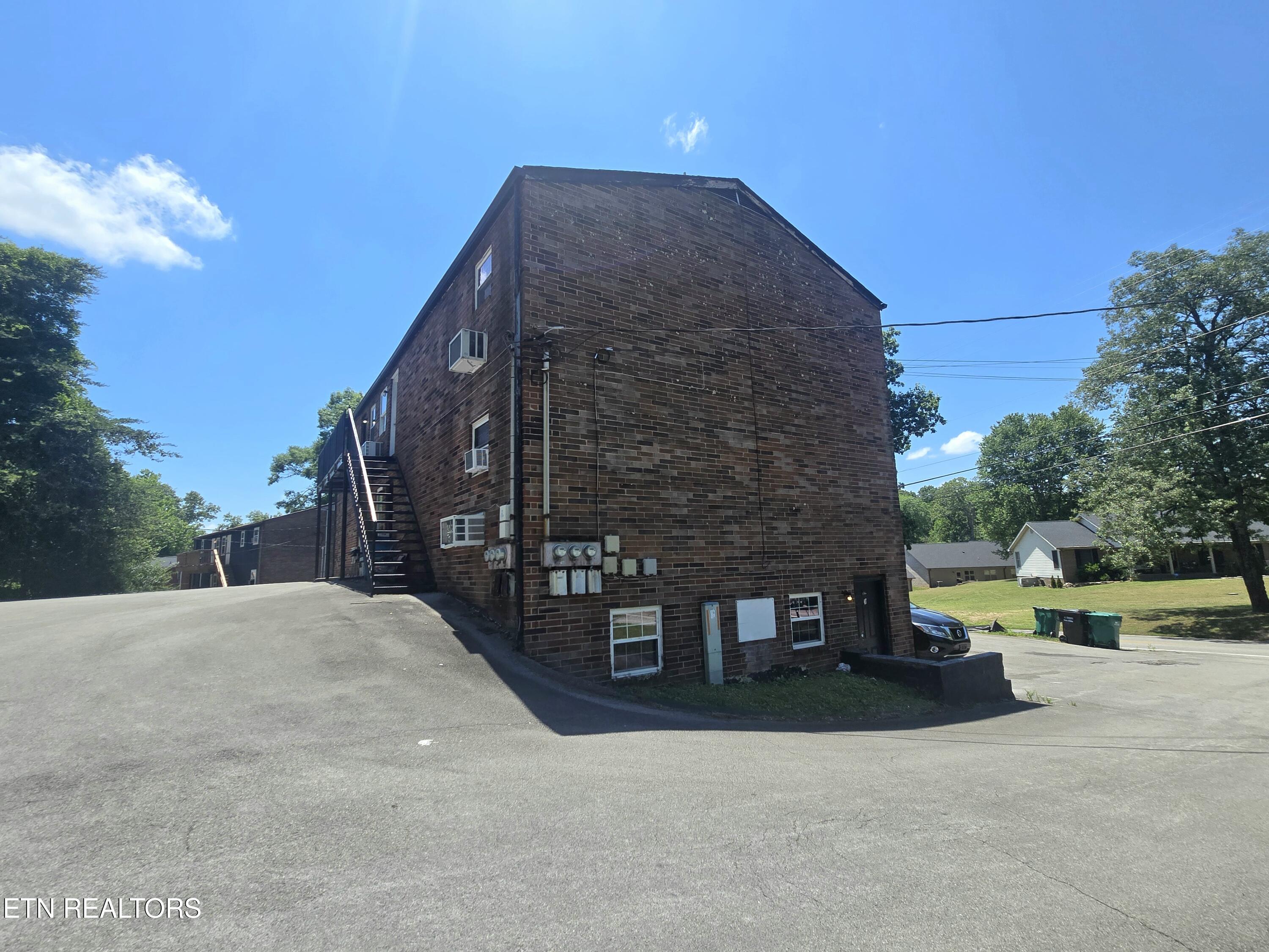410 Dry Gap Pike Knoxville TN 37912