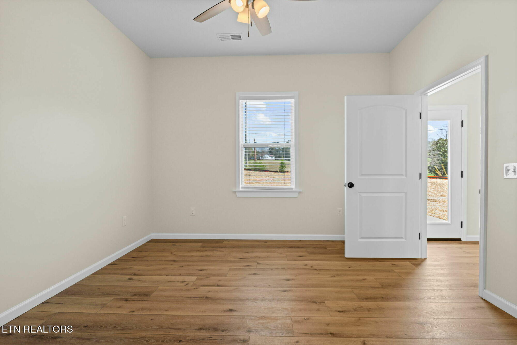 1763 Strawberry Meadows Way Knoxville TN 37914