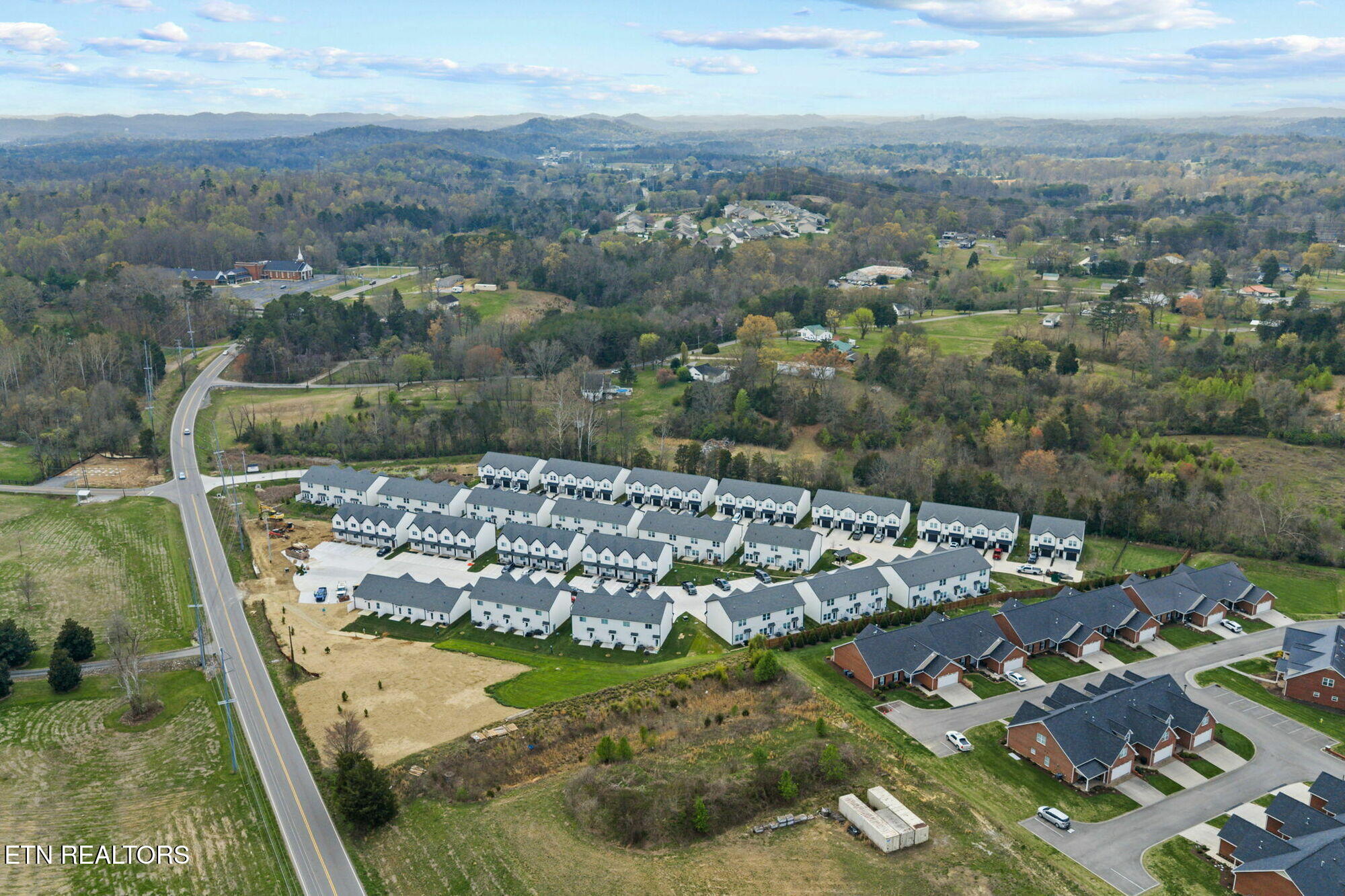 1763 Strawberry Meadows Way Knoxville TN 37914
