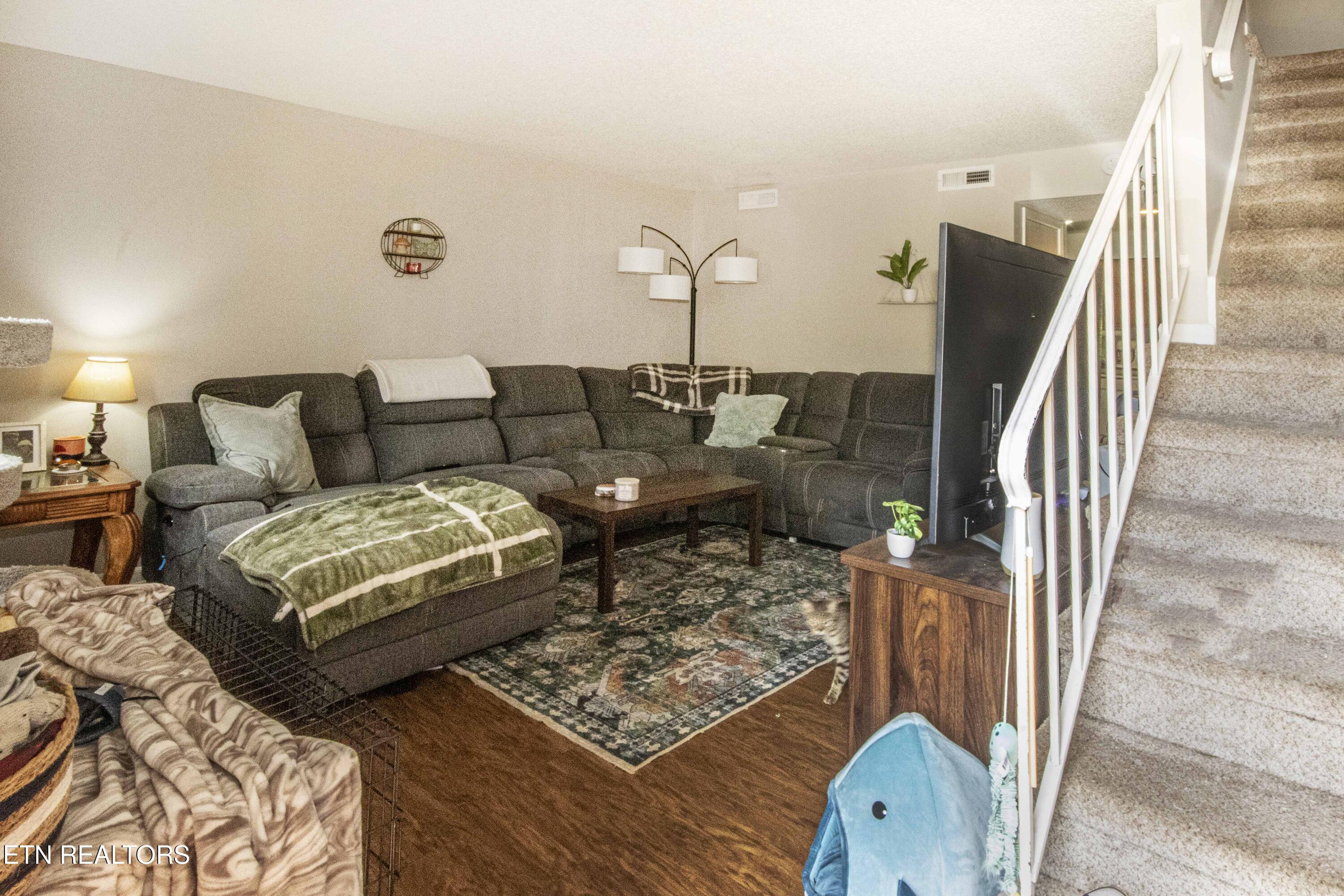 7304 Old Clinton Pike Knoxville TN 37921