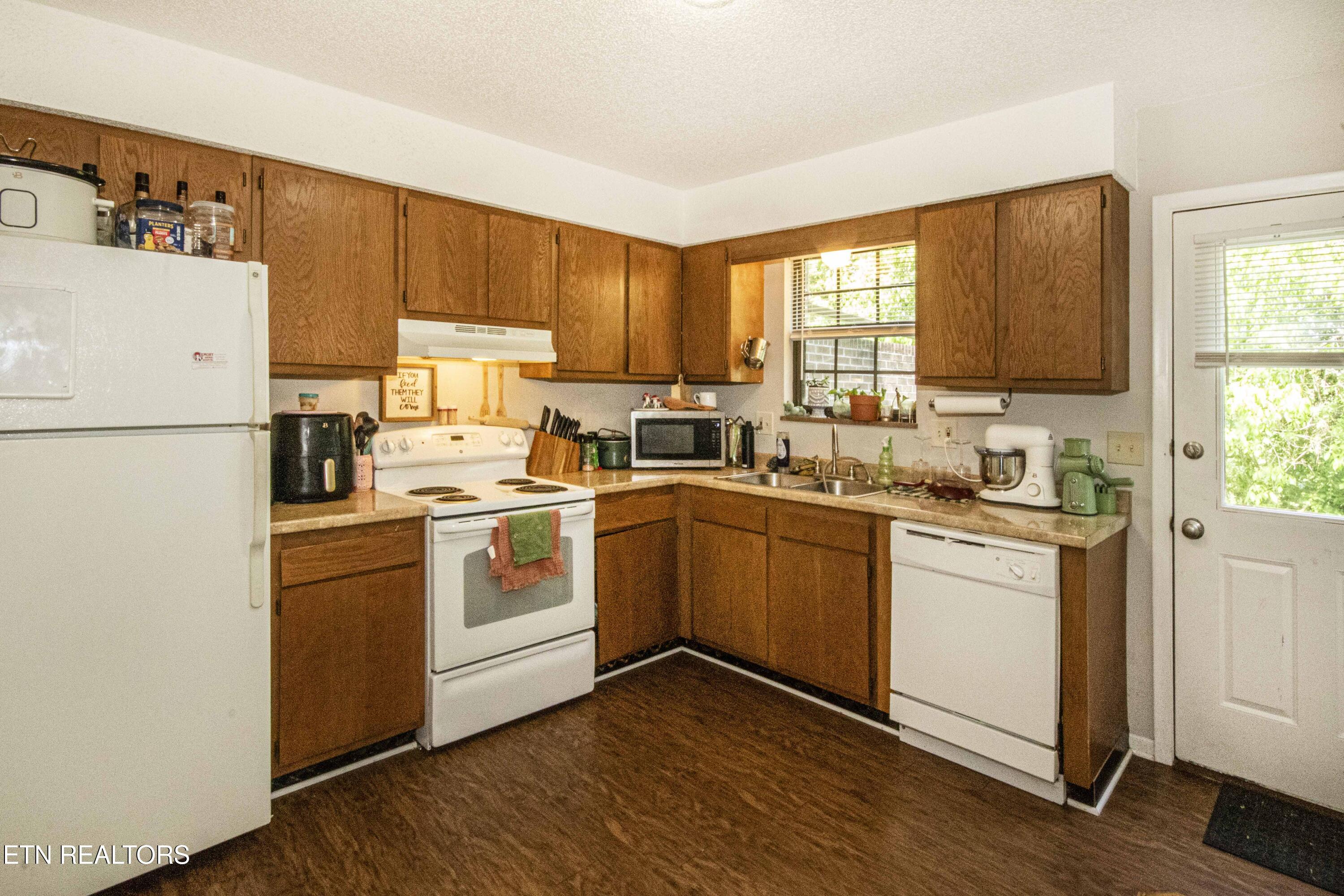 7304 Old Clinton Pike Knoxville TN 37921