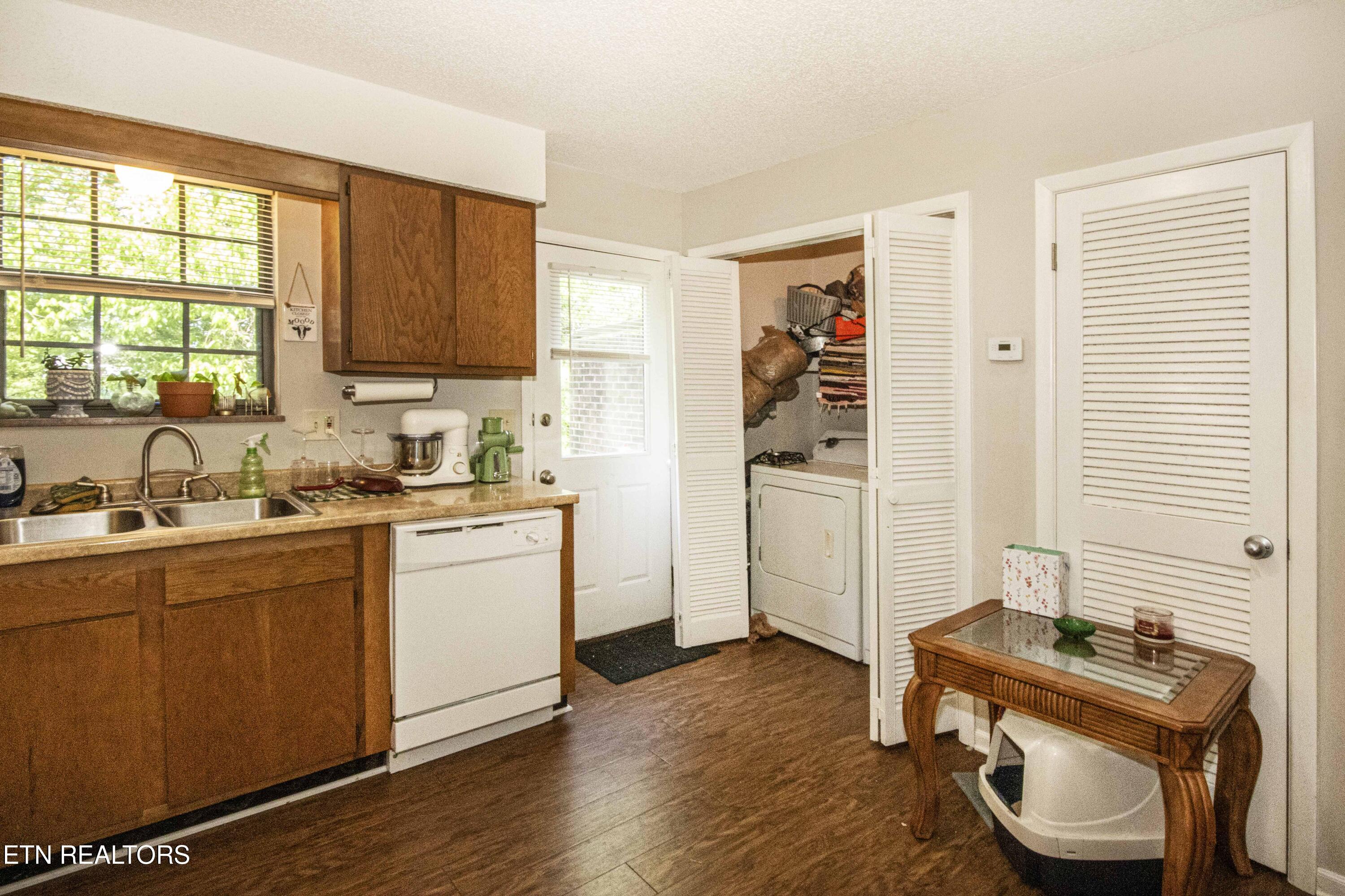 7304 Old Clinton Pike Knoxville TN 37921
