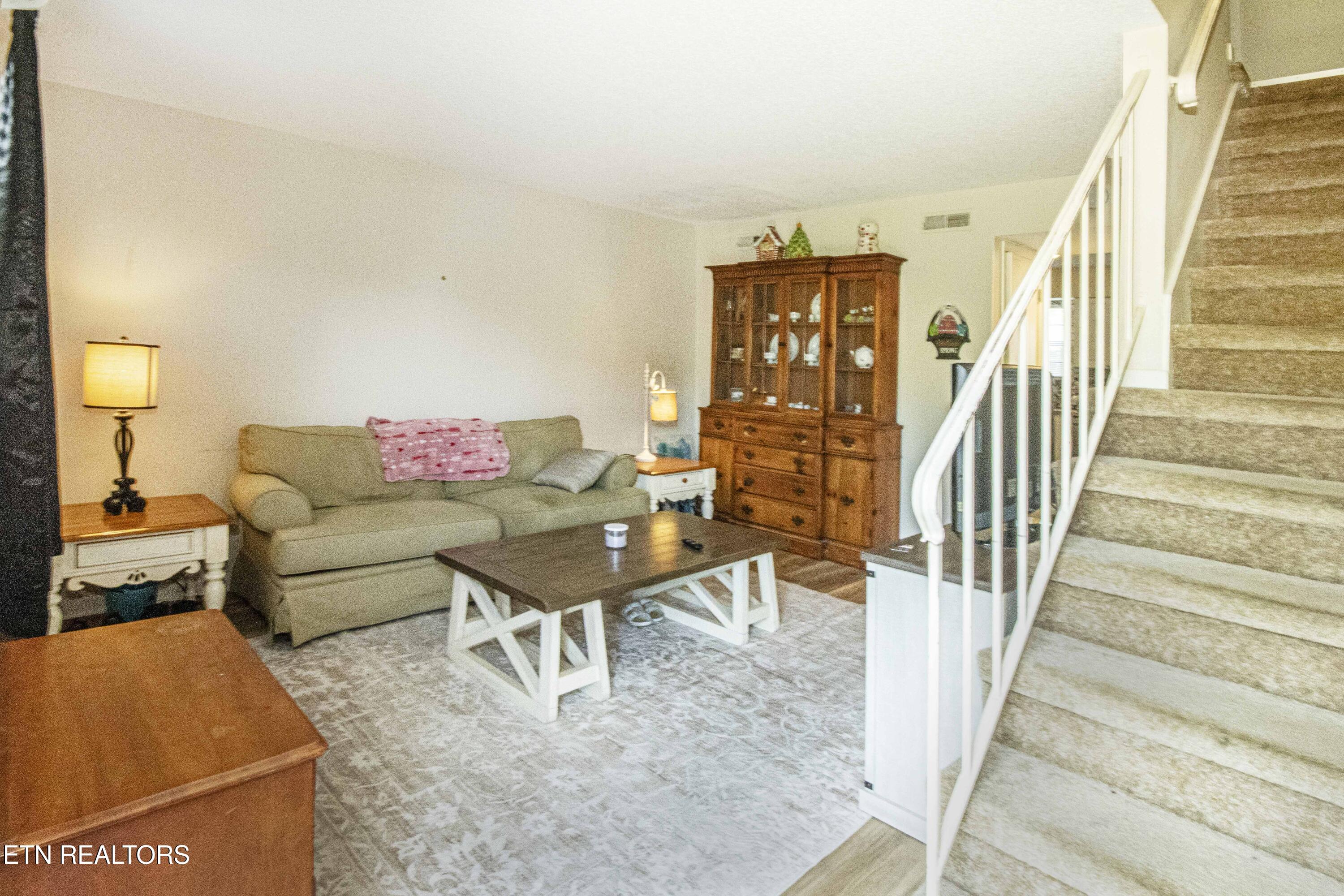 7304 Old Clinton Pike Knoxville TN 37921