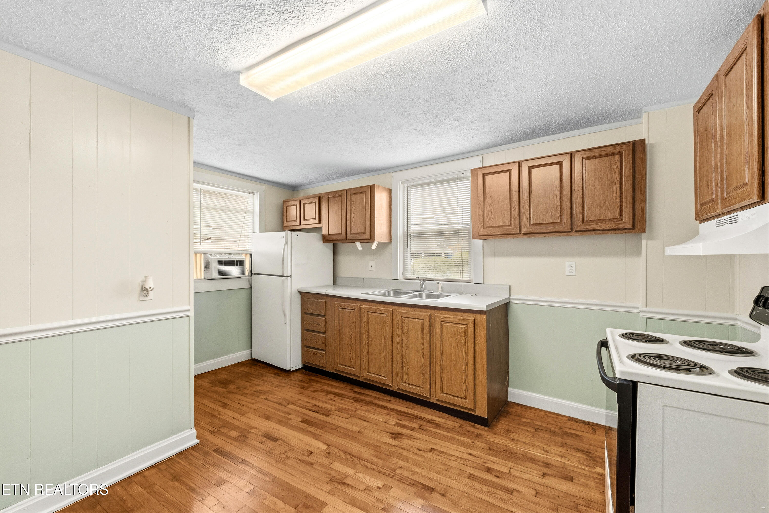 725 Church Street Loudon TN 37774
