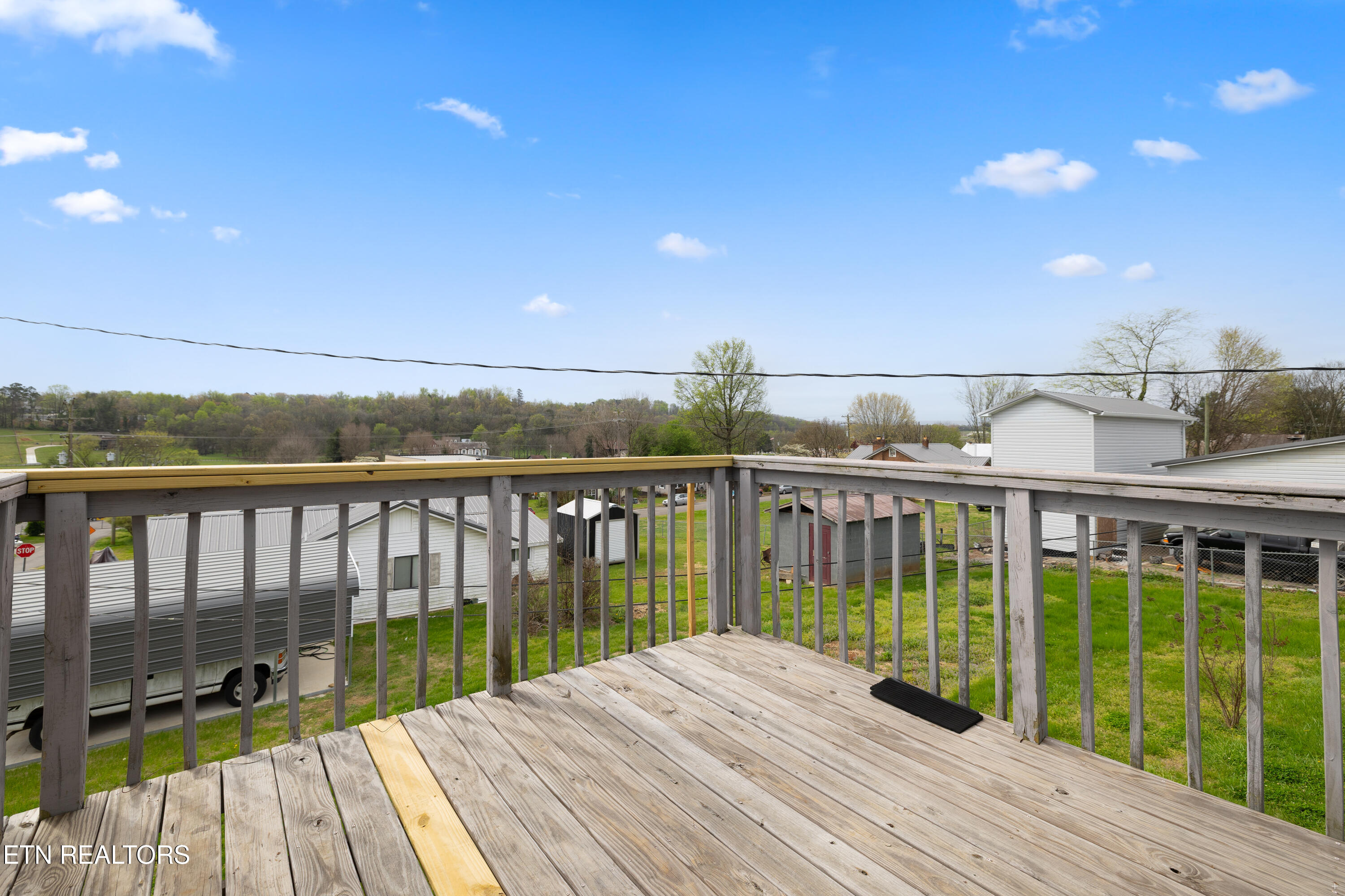 725 Church Street Loudon TN 37774
