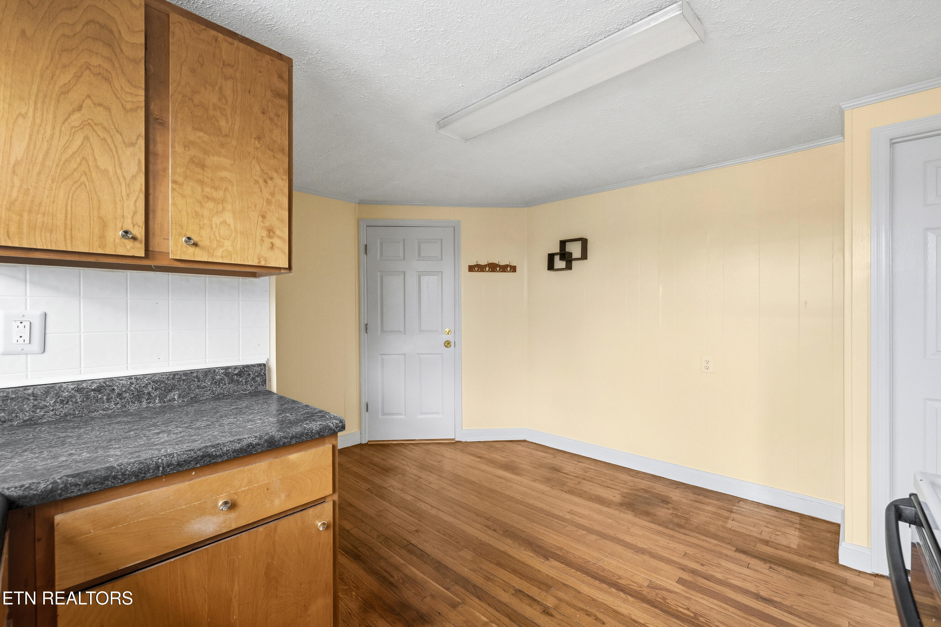725 Church Street Loudon TN 37774