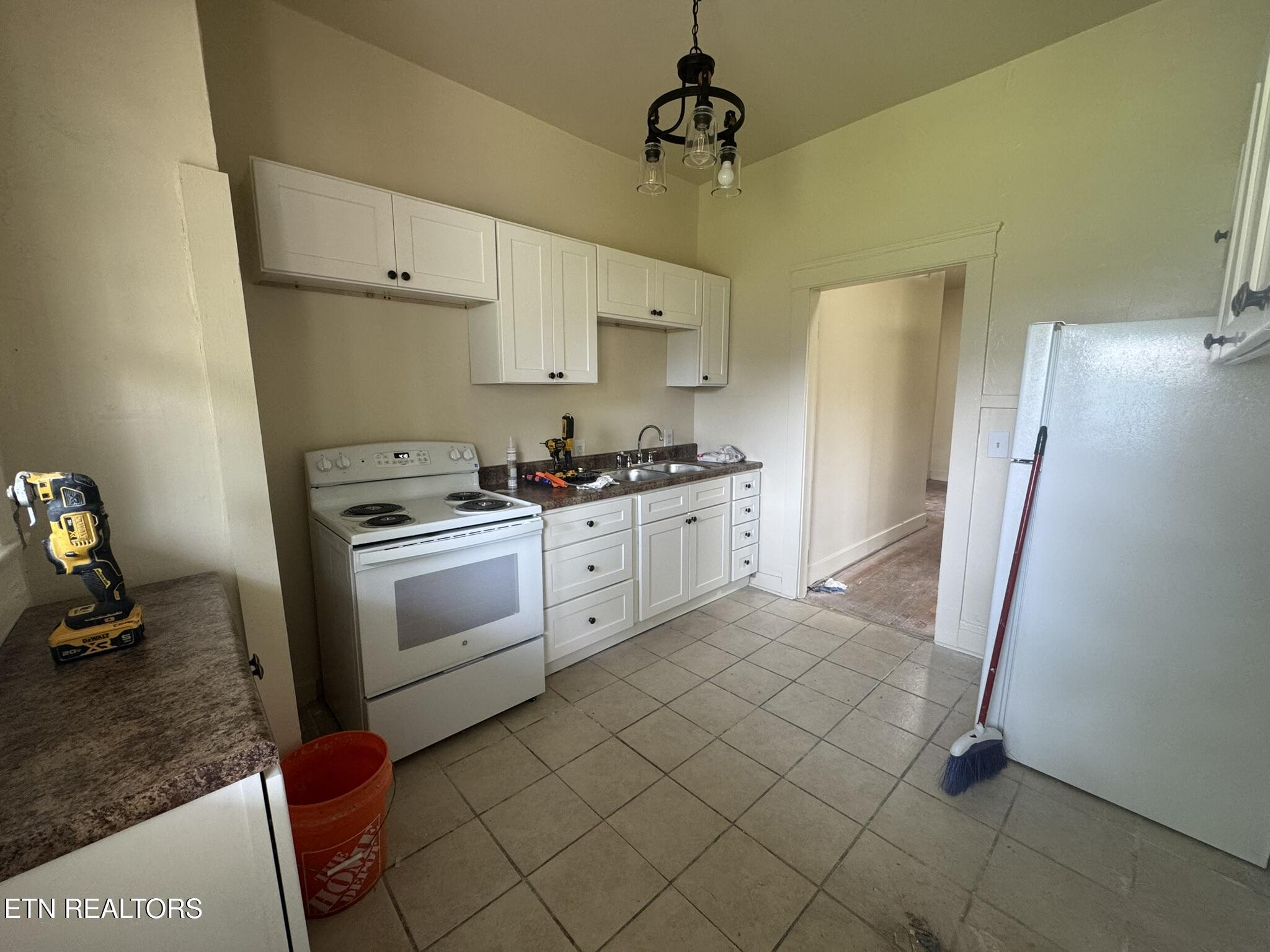 903 Luttrell Street Knoxville TN 37917