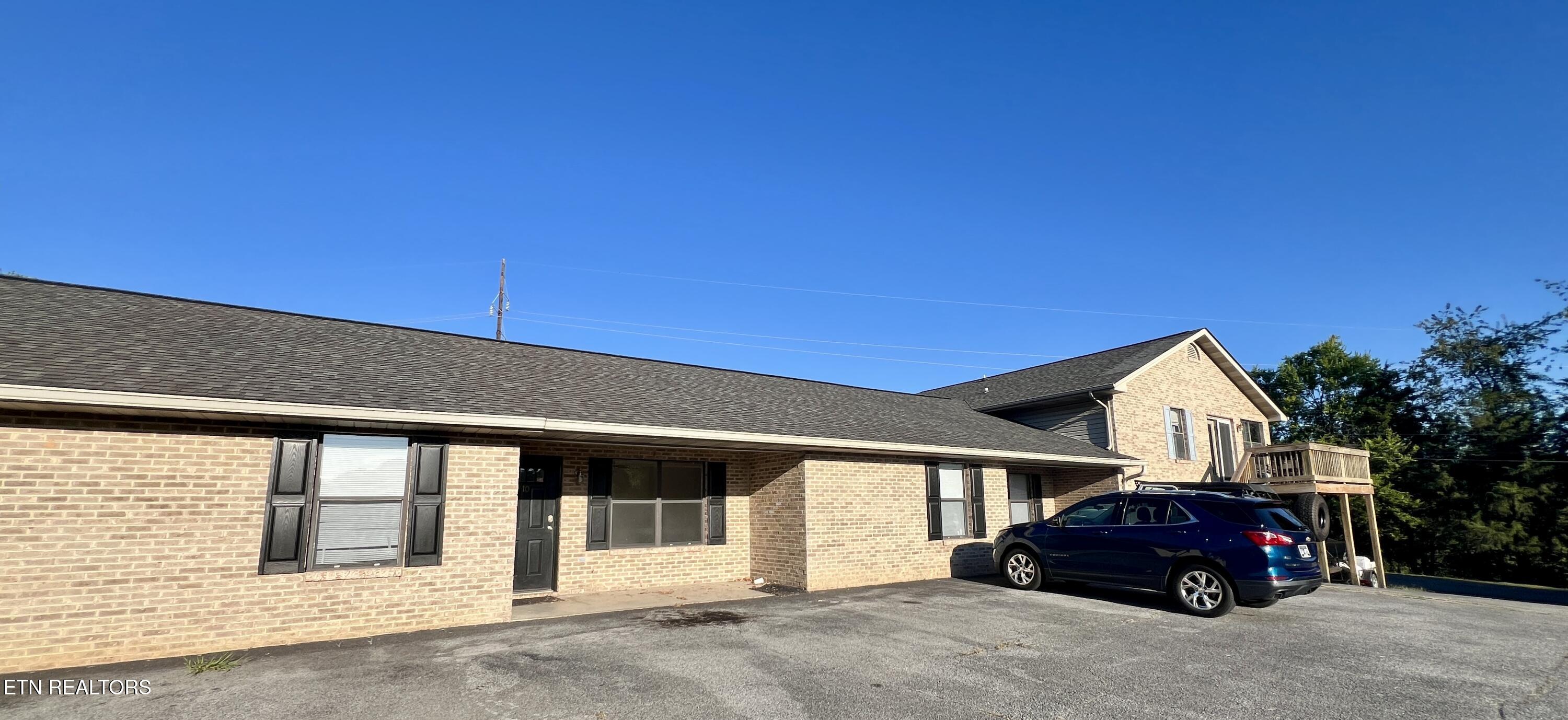 2709 Roberts Road Kodak TN 37764