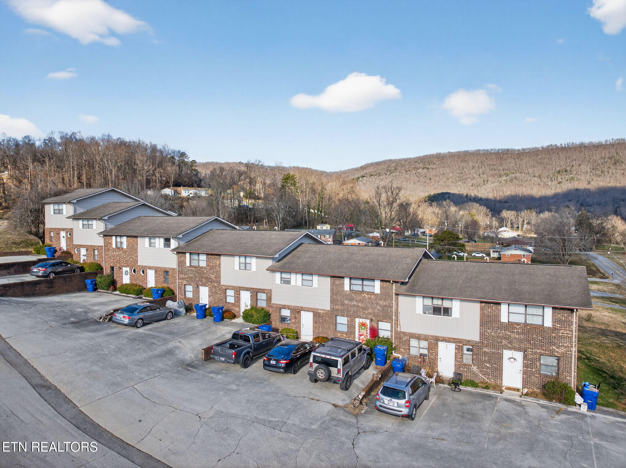 435 Hillside Drive Harriman TN 37748