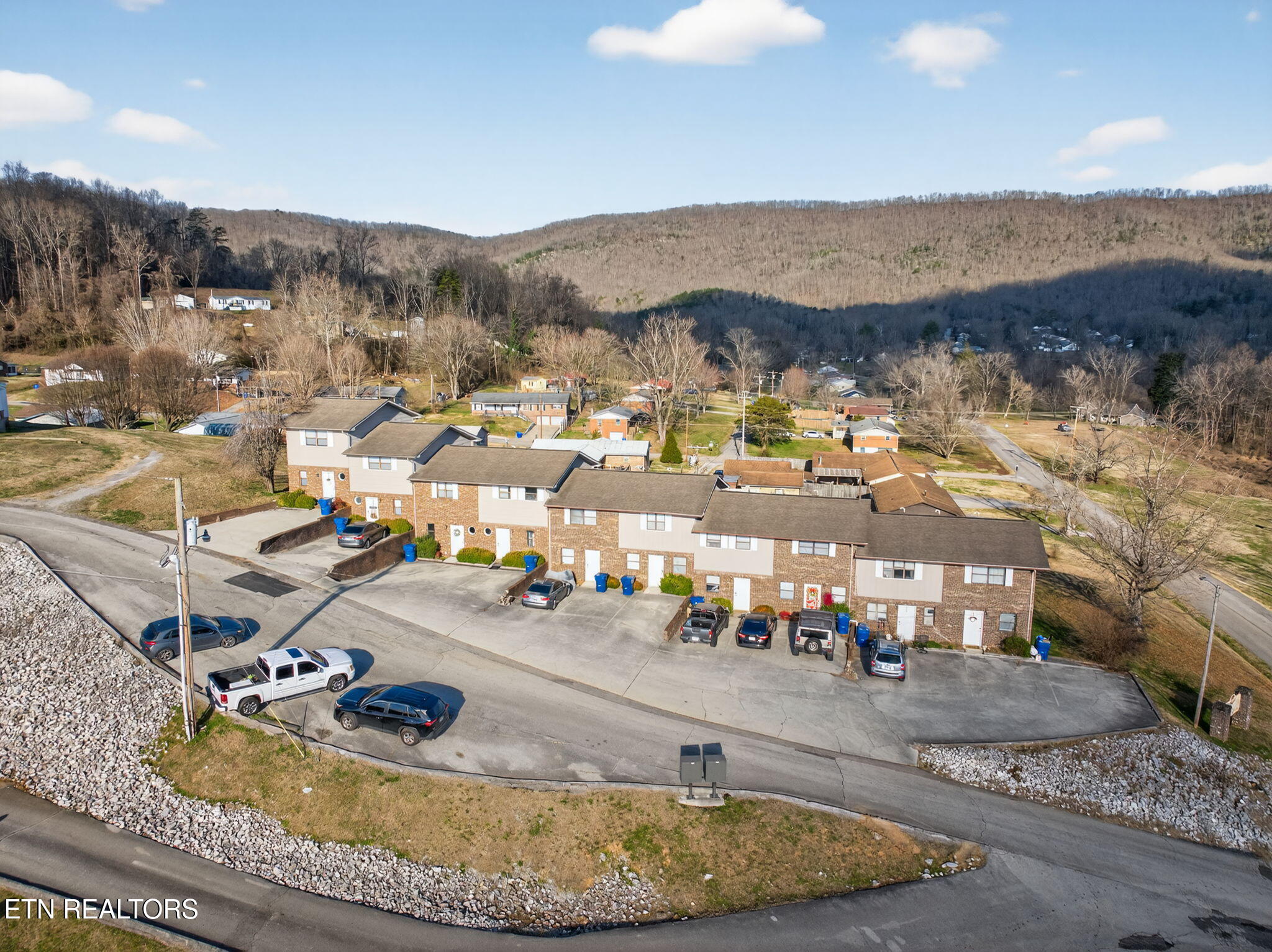 435 Hillside Drive Harriman TN 37748