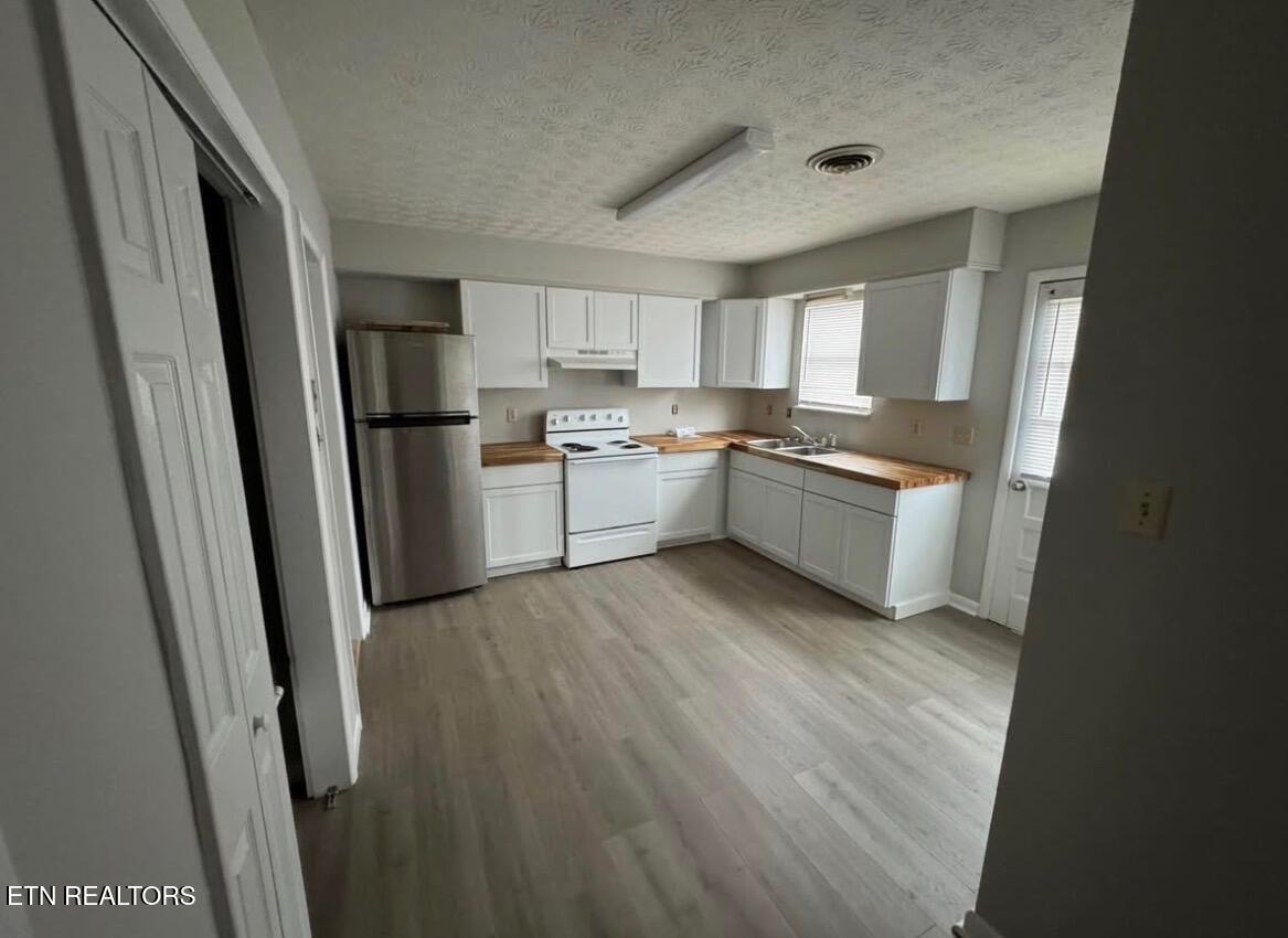435 Hillside Drive Harriman TN 37748