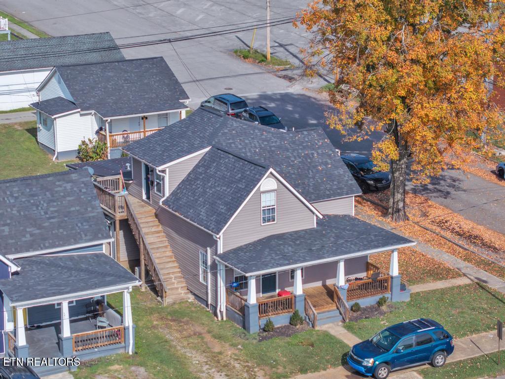 401 W Broadway Street Lenoir City TN 37771