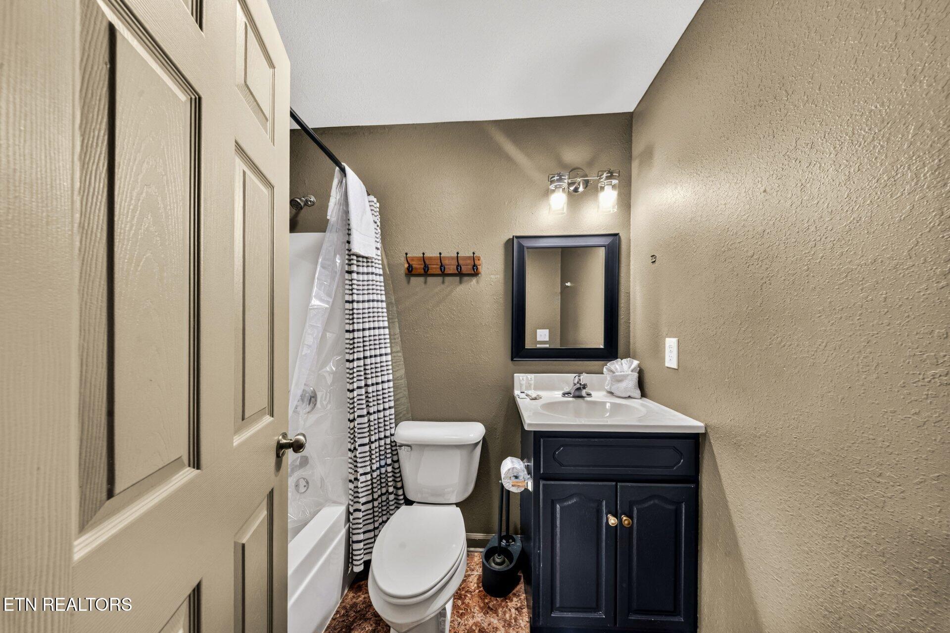 1434 William Holt Boulevard Sevierville TN 37862
