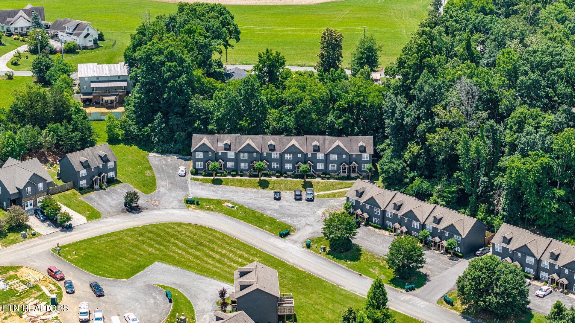 1434 William Holt Boulevard Sevierville TN 37862