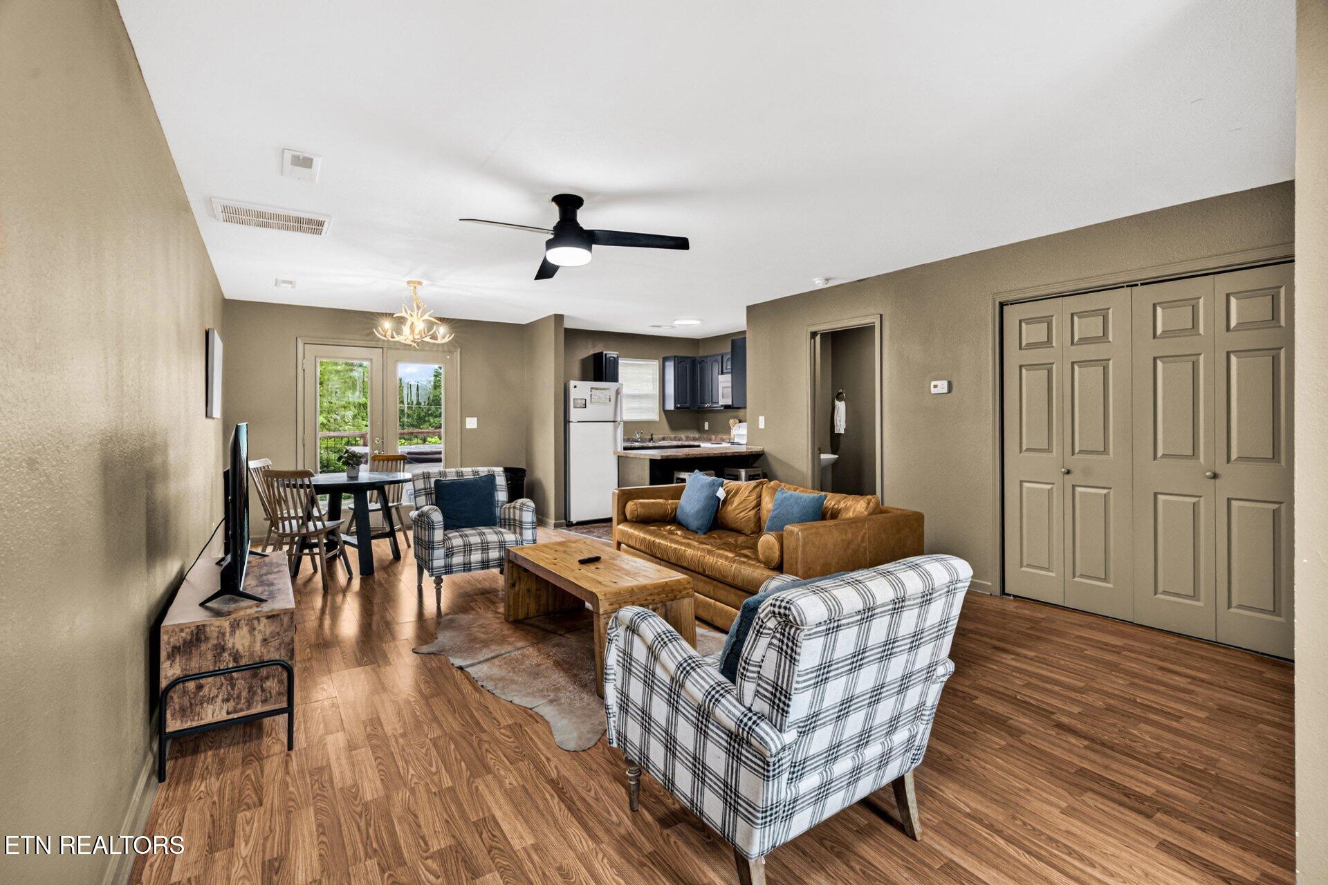 1434 William Holt Boulevard Sevierville TN 37862