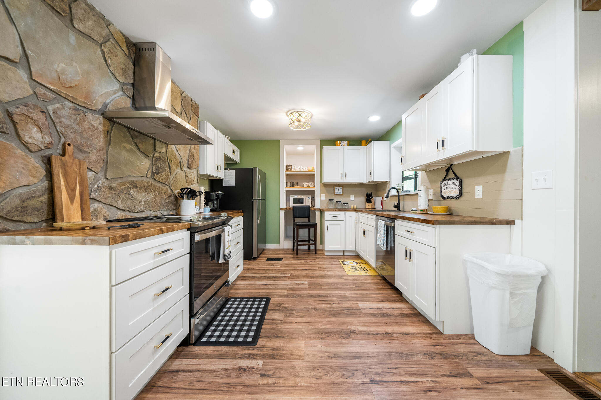 3250 Huckleberry Way Sevierville TN 37862
