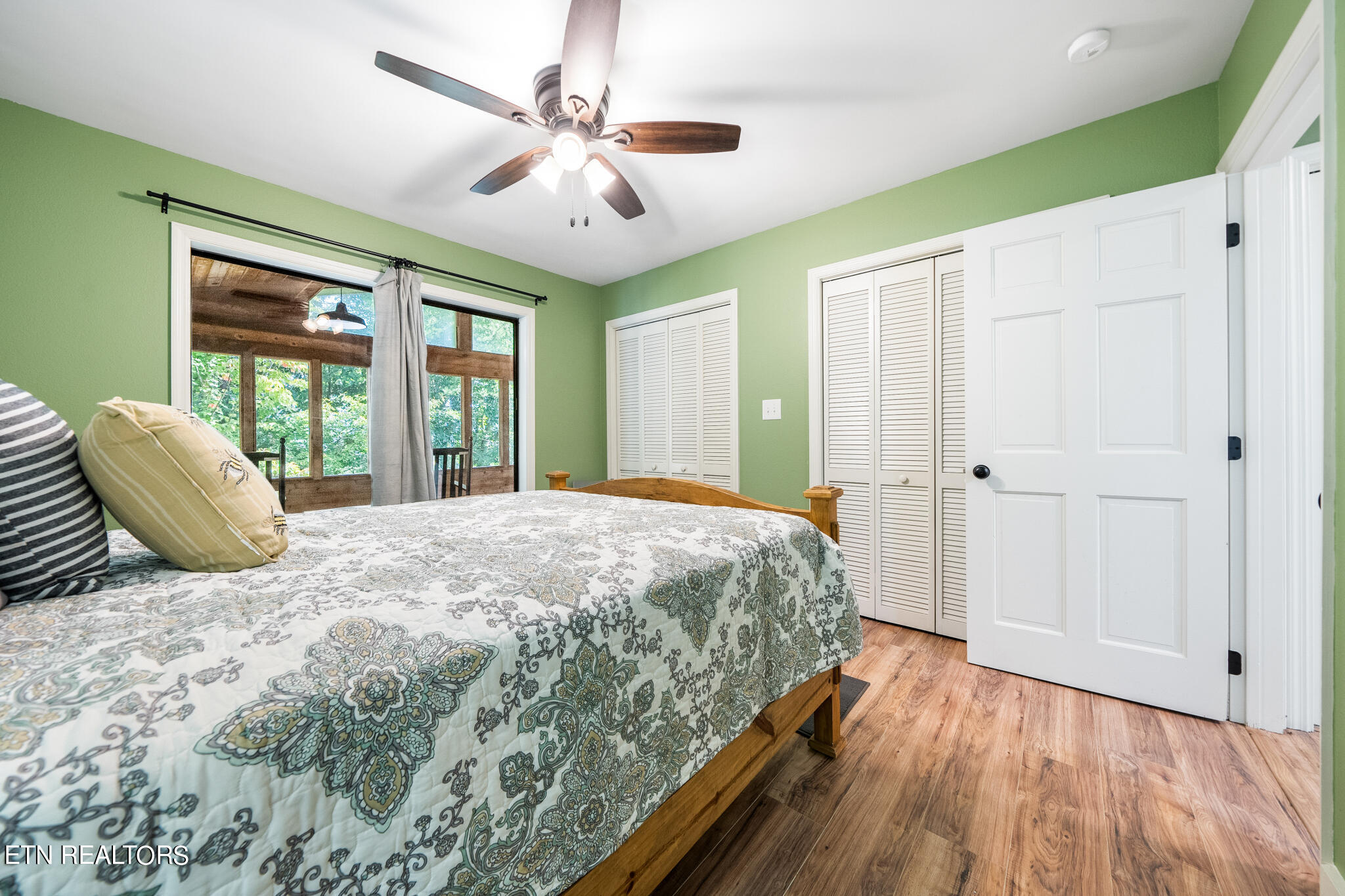 3250 Huckleberry Way Sevierville TN 37862