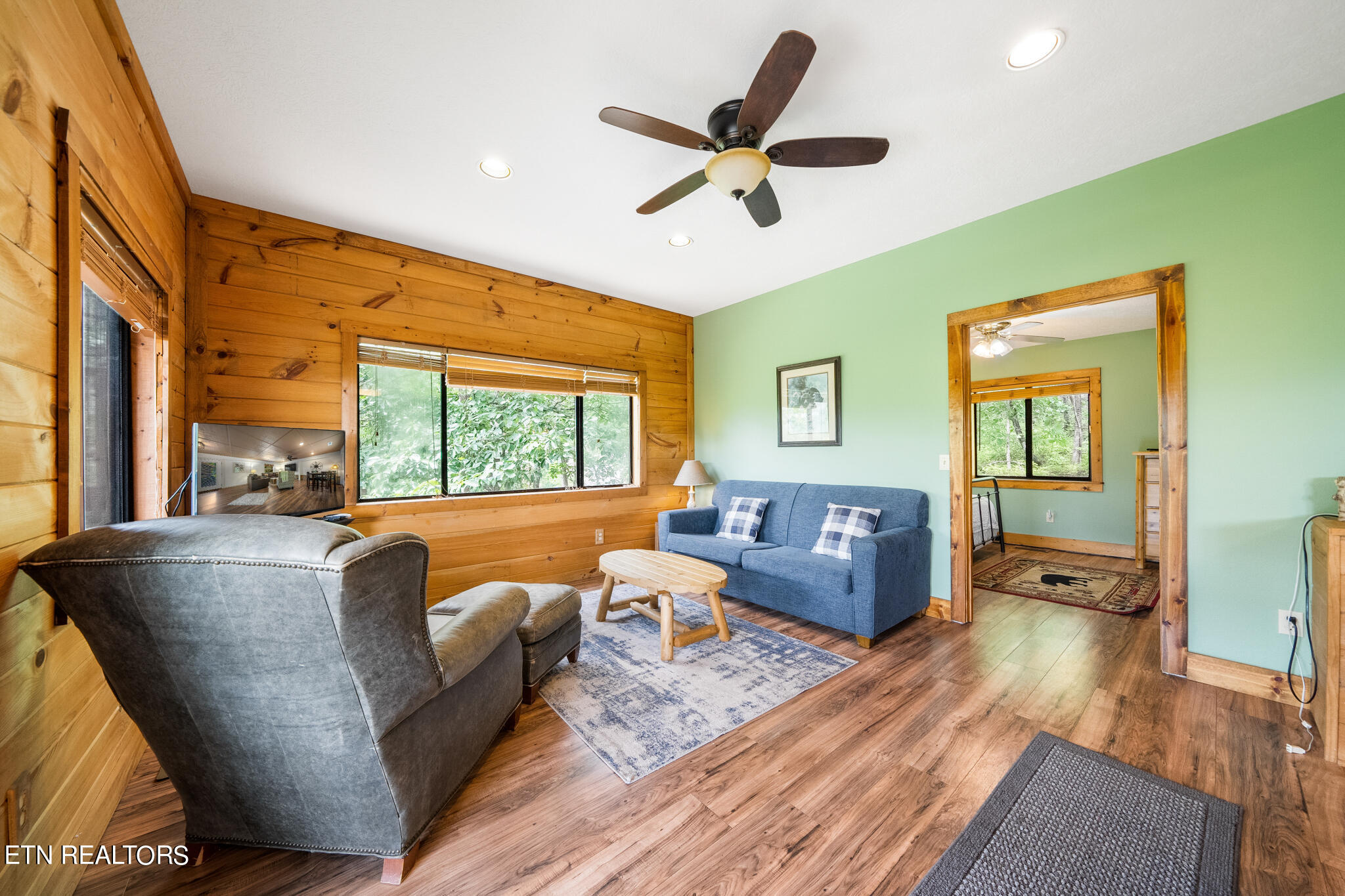 3250 Huckleberry Way Sevierville TN 37862