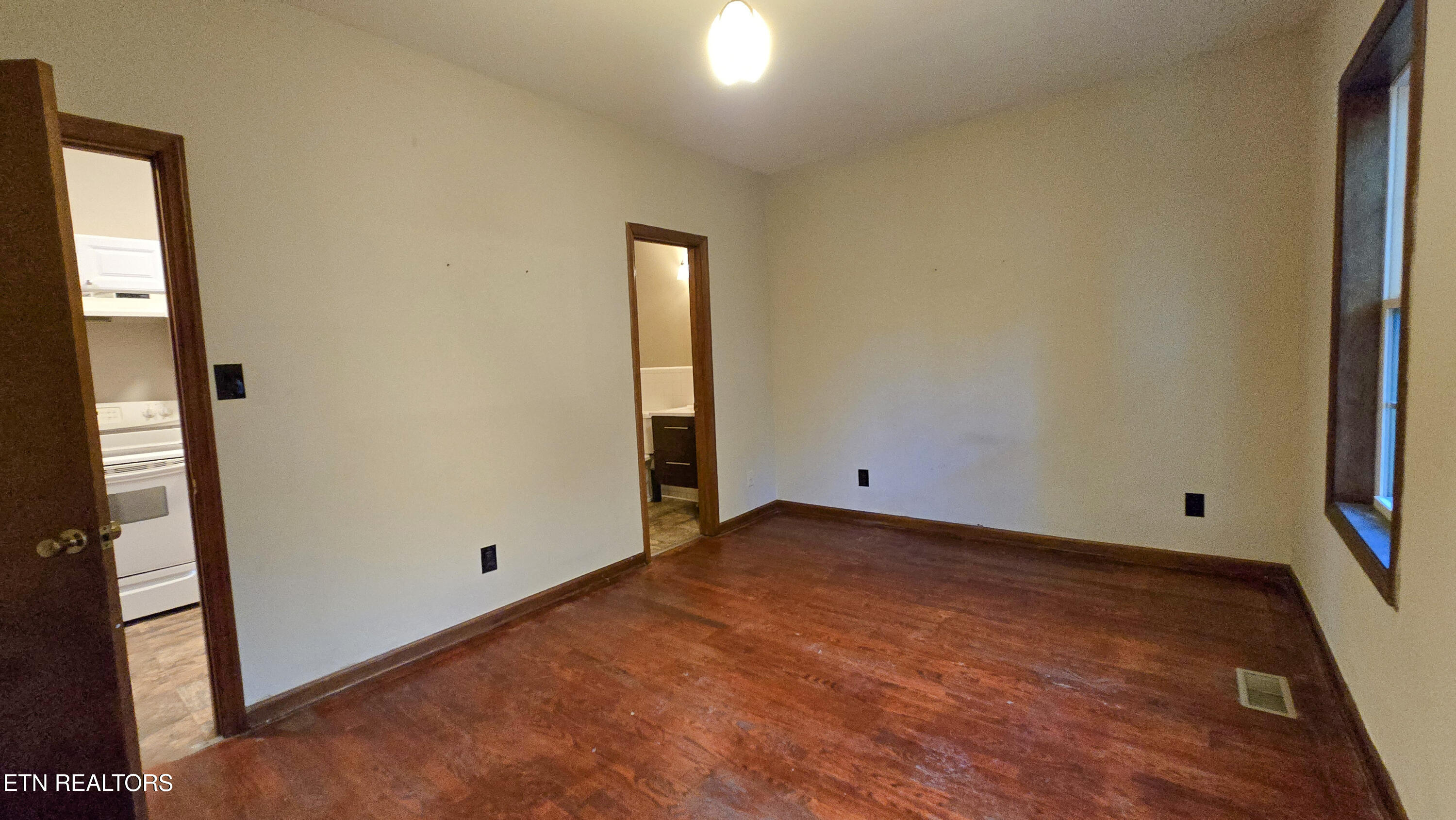 311 Silver Place Knoxville TN 37917
