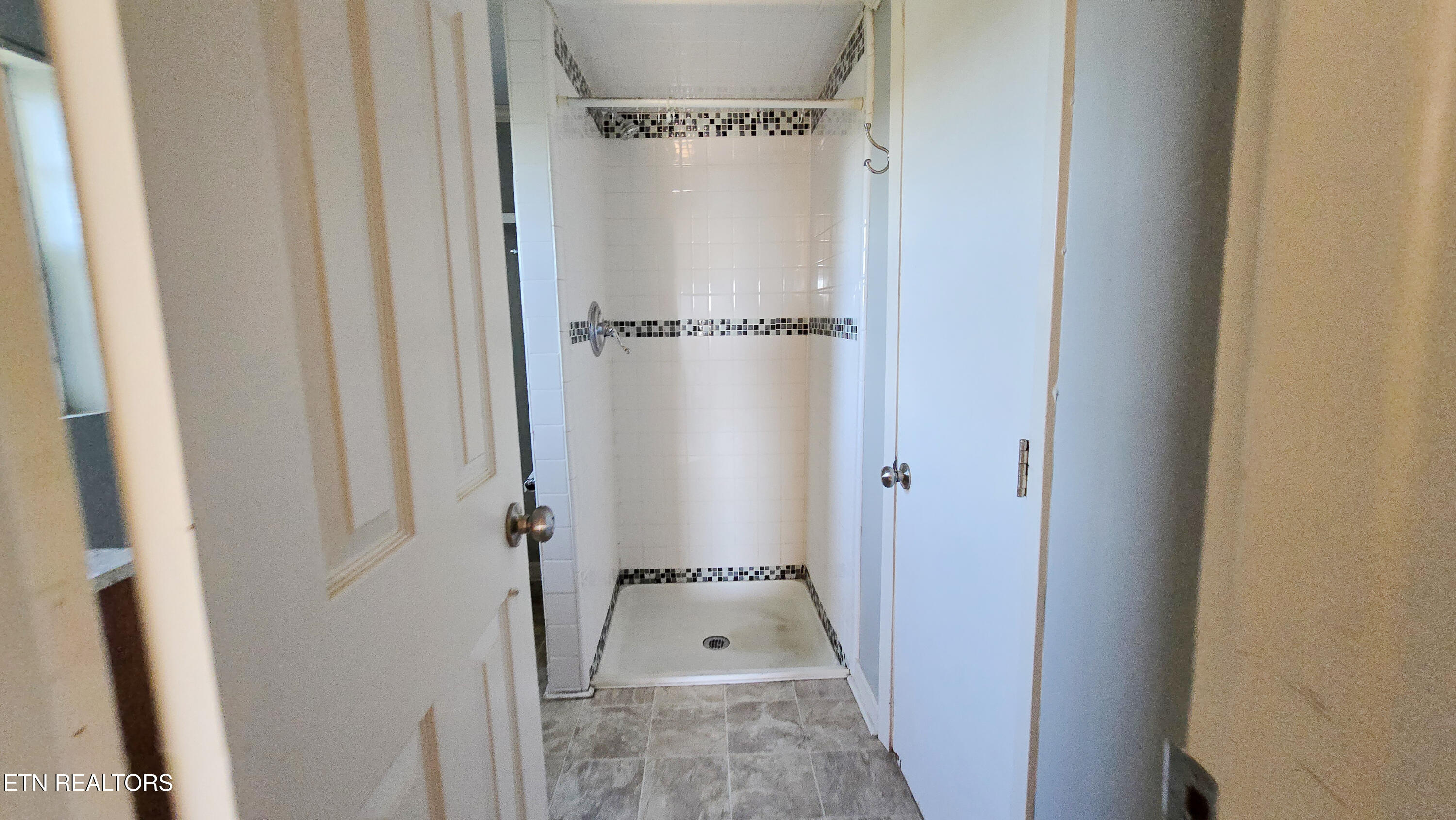 311 Silver Place Knoxville TN 37917