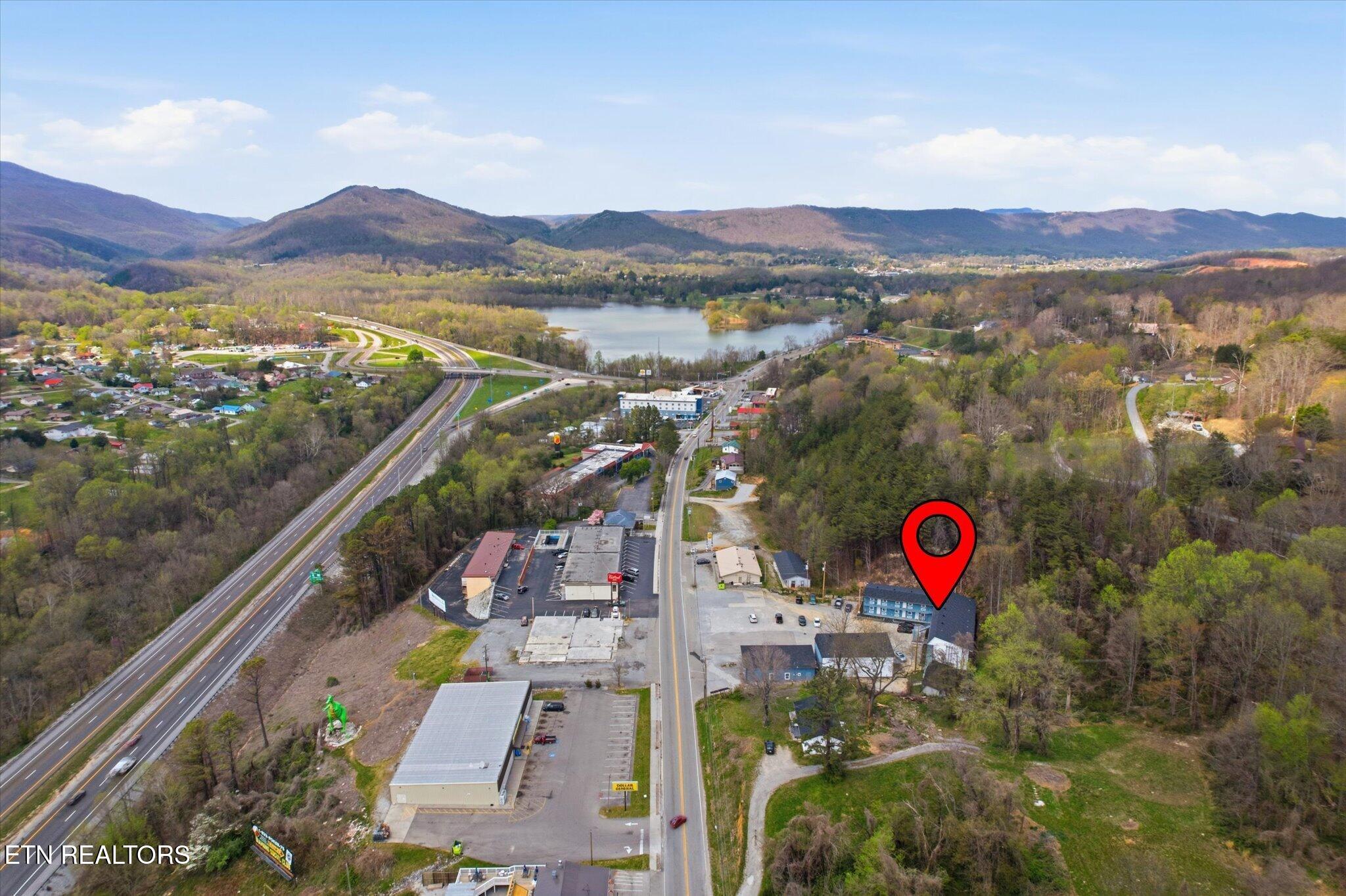 281 John Mcghee Boulevard Caryville TN 37714