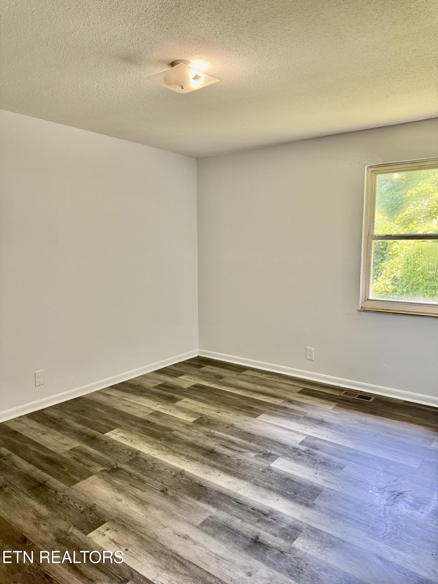 310 Gilbert Lane Knoxville TN 37920