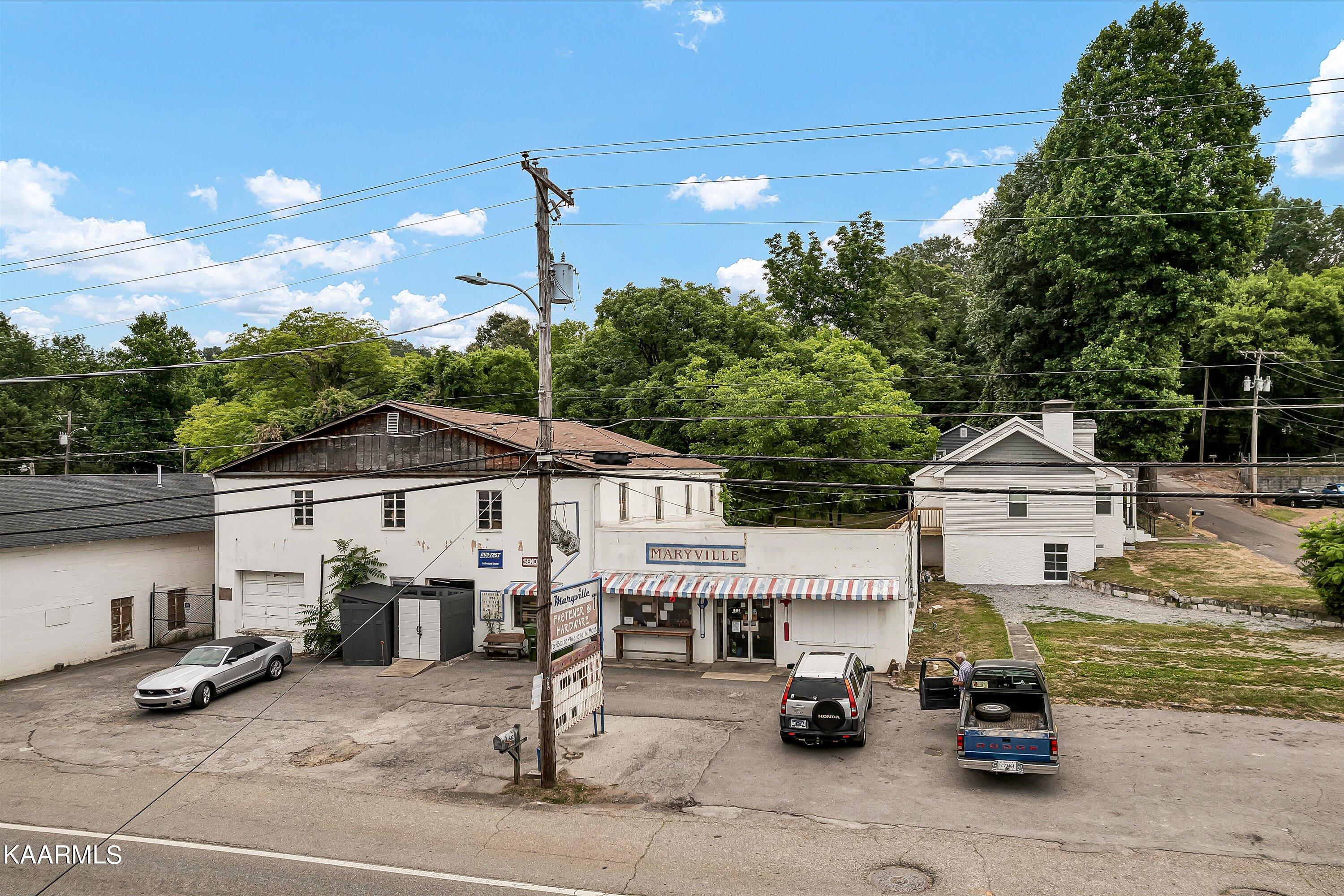 106 S 5th Street Maryville TN 37804