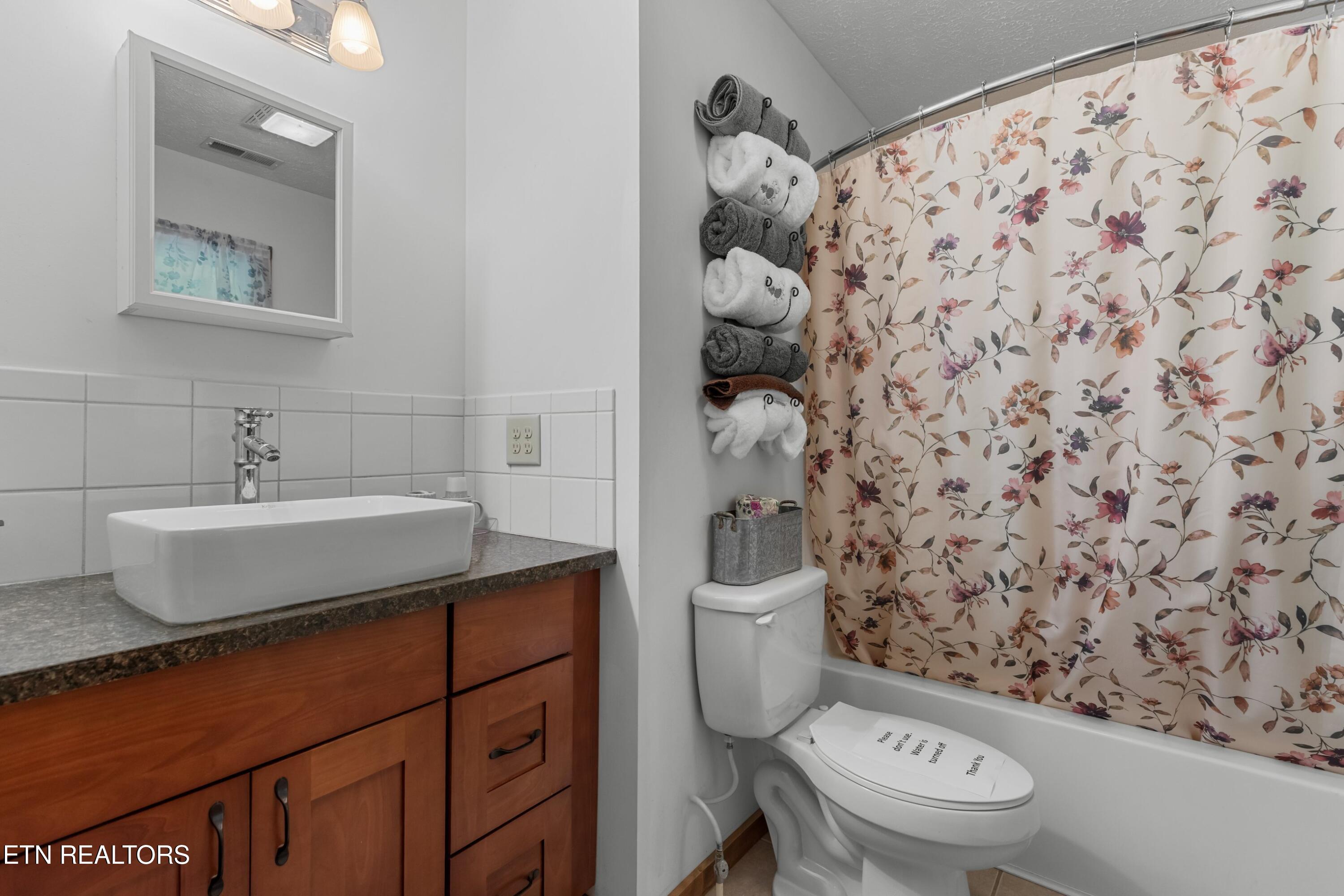 236 Beech Street Sneedville TN 37869