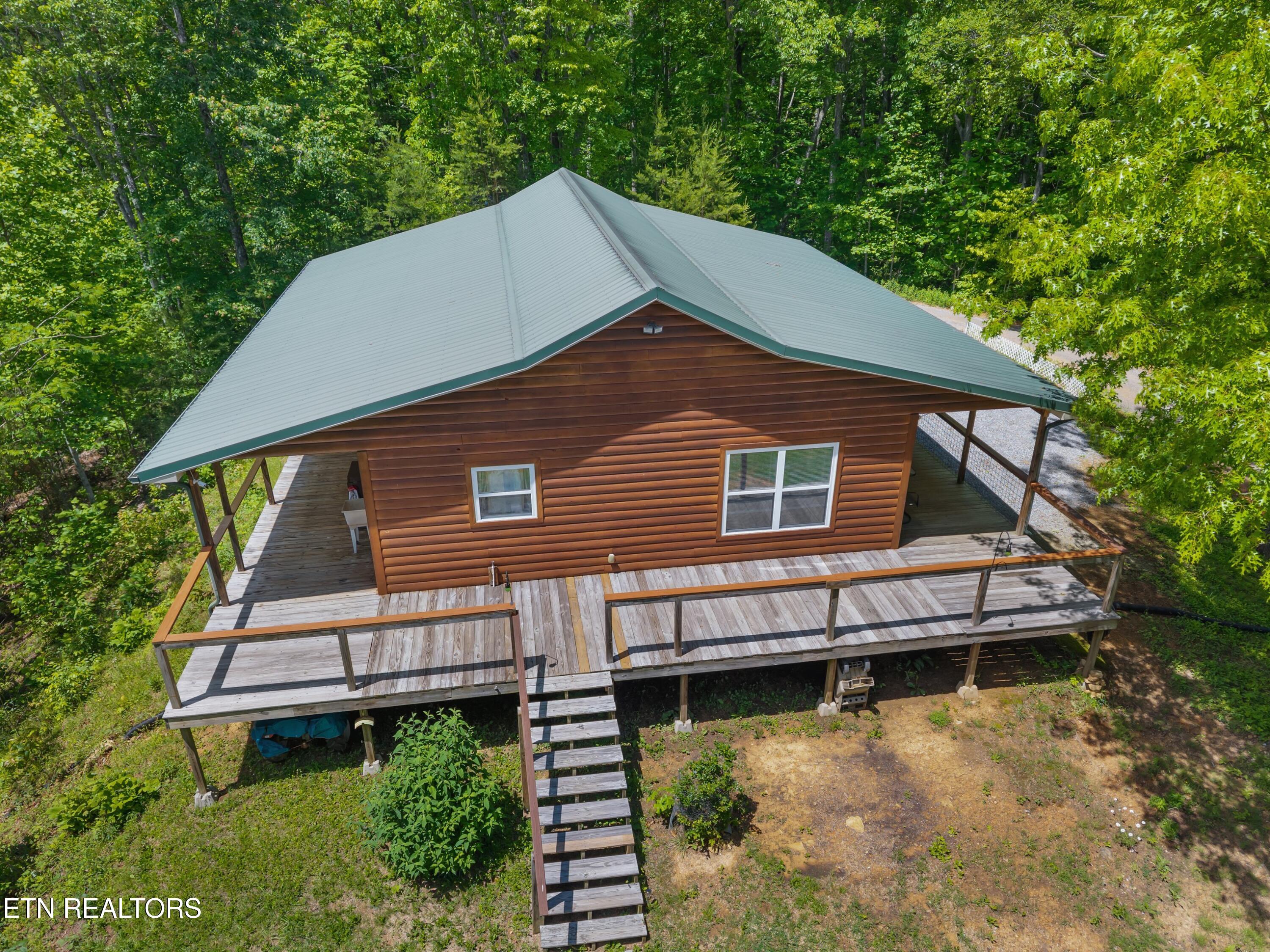 236 Beech Street Sneedville TN 37869