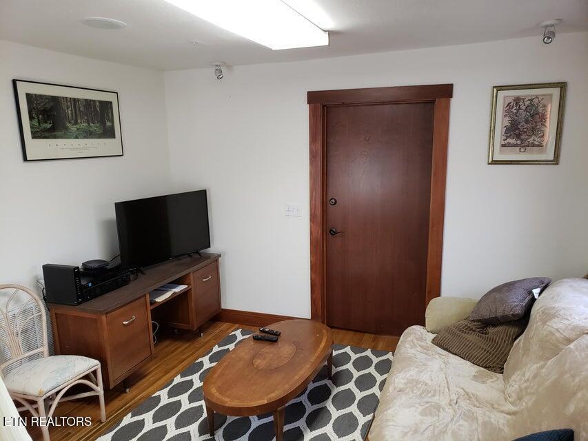 311 S Main Street Rocky Top TN 37769