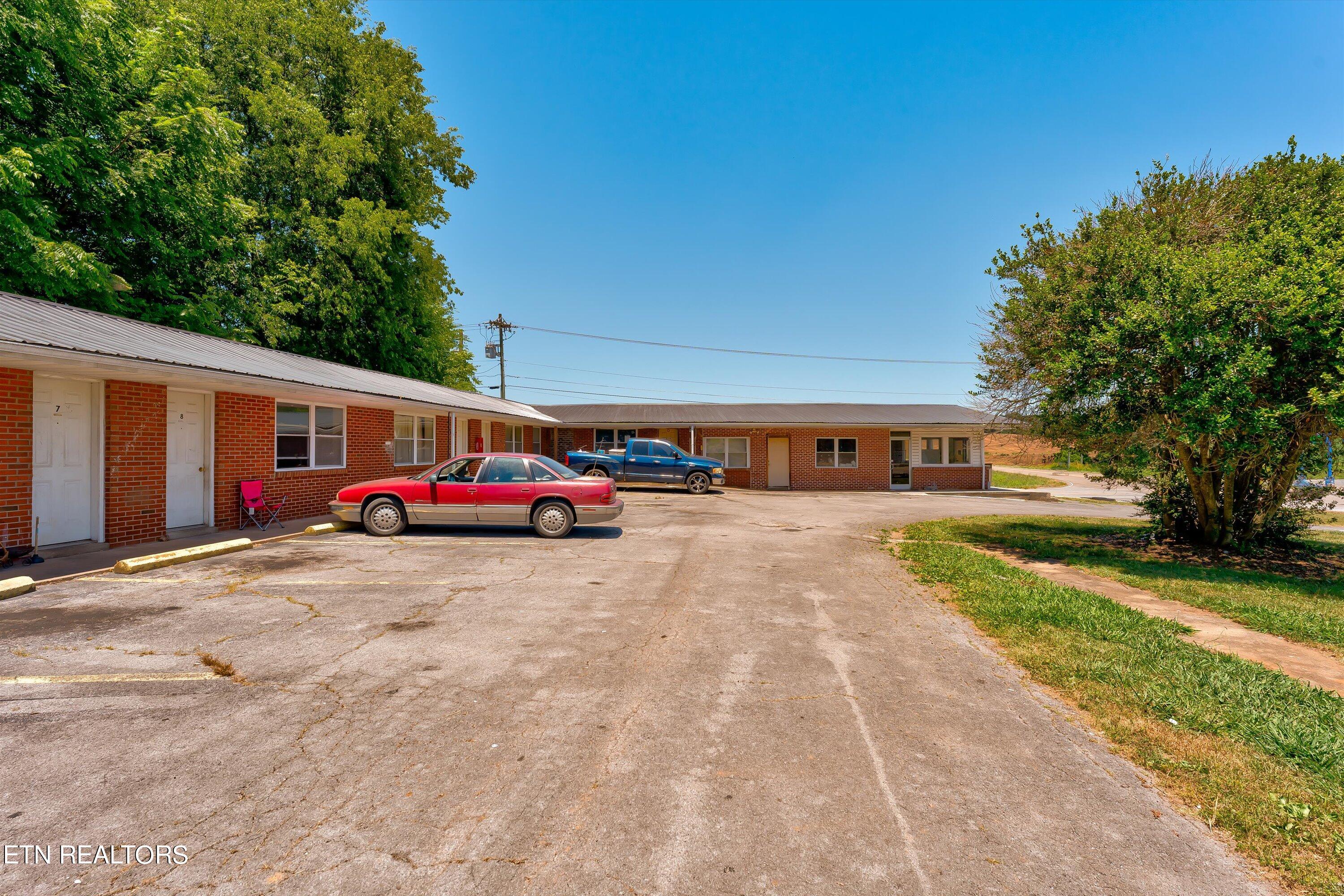 20370 W Lee Highway Philadelphia TN 37846