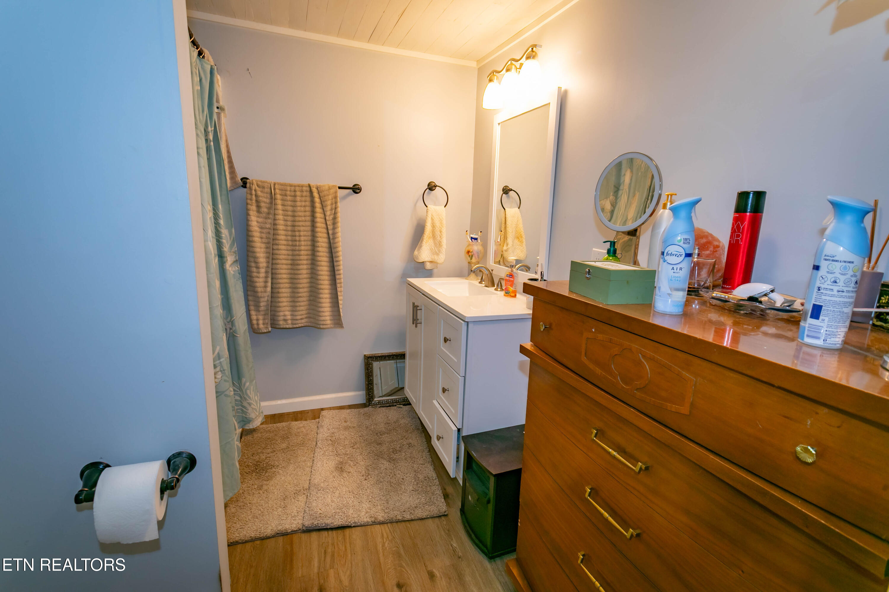 8113 W Old Highway 73 Townsend TN 37882