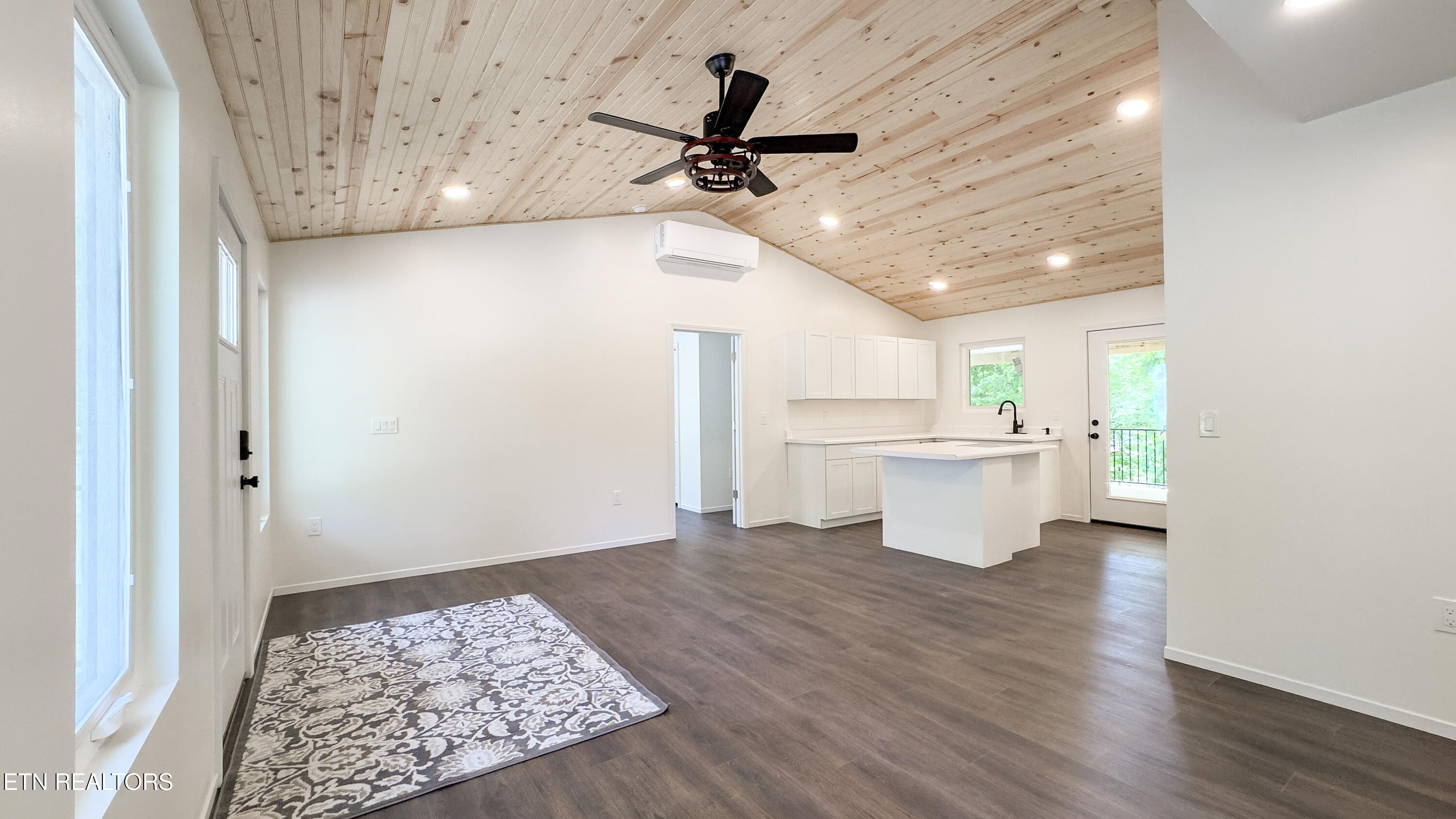 144 Caron Drive Spring City TN 37381
